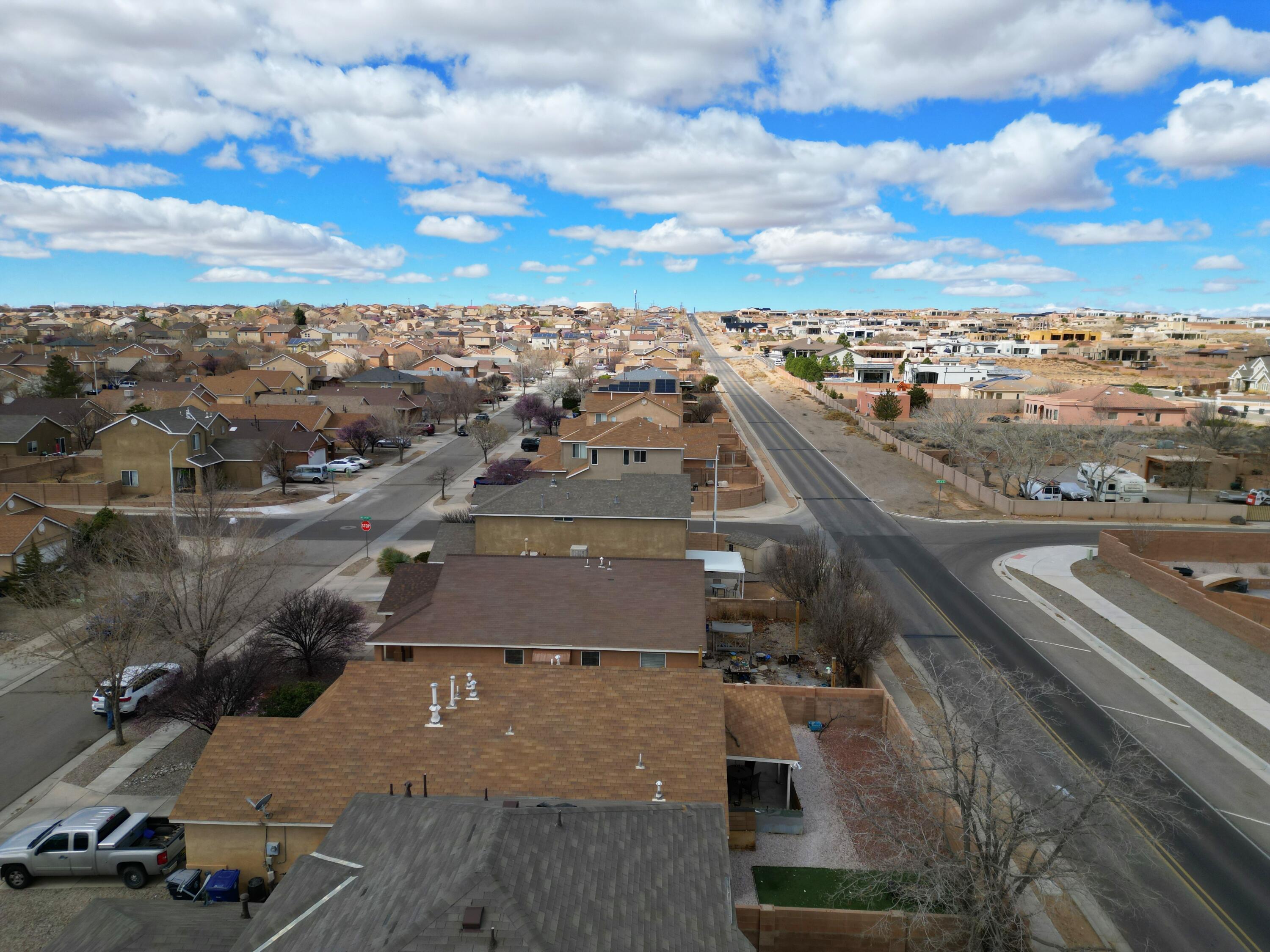 5819 NIGHT SHADOW Avenue NW