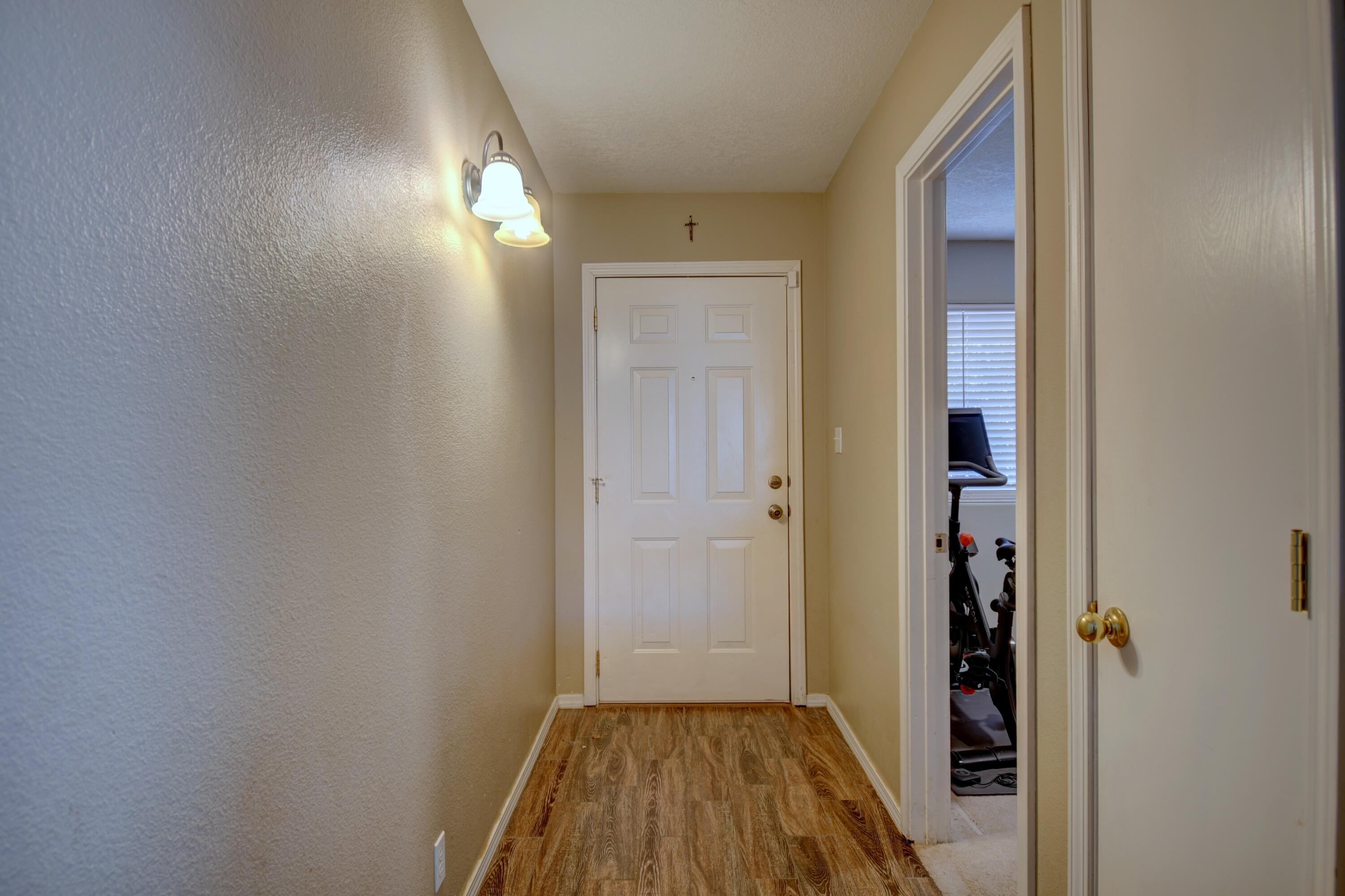 5819 NIGHT SHADOW Avenue NW