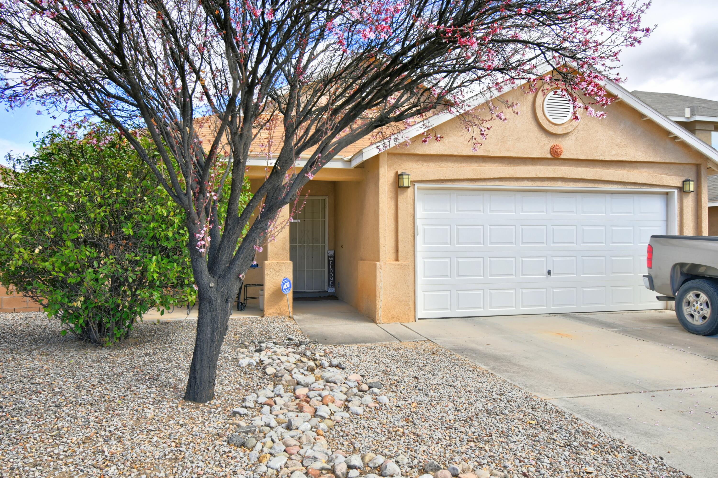 5819 NIGHT SHADOW Avenue NW