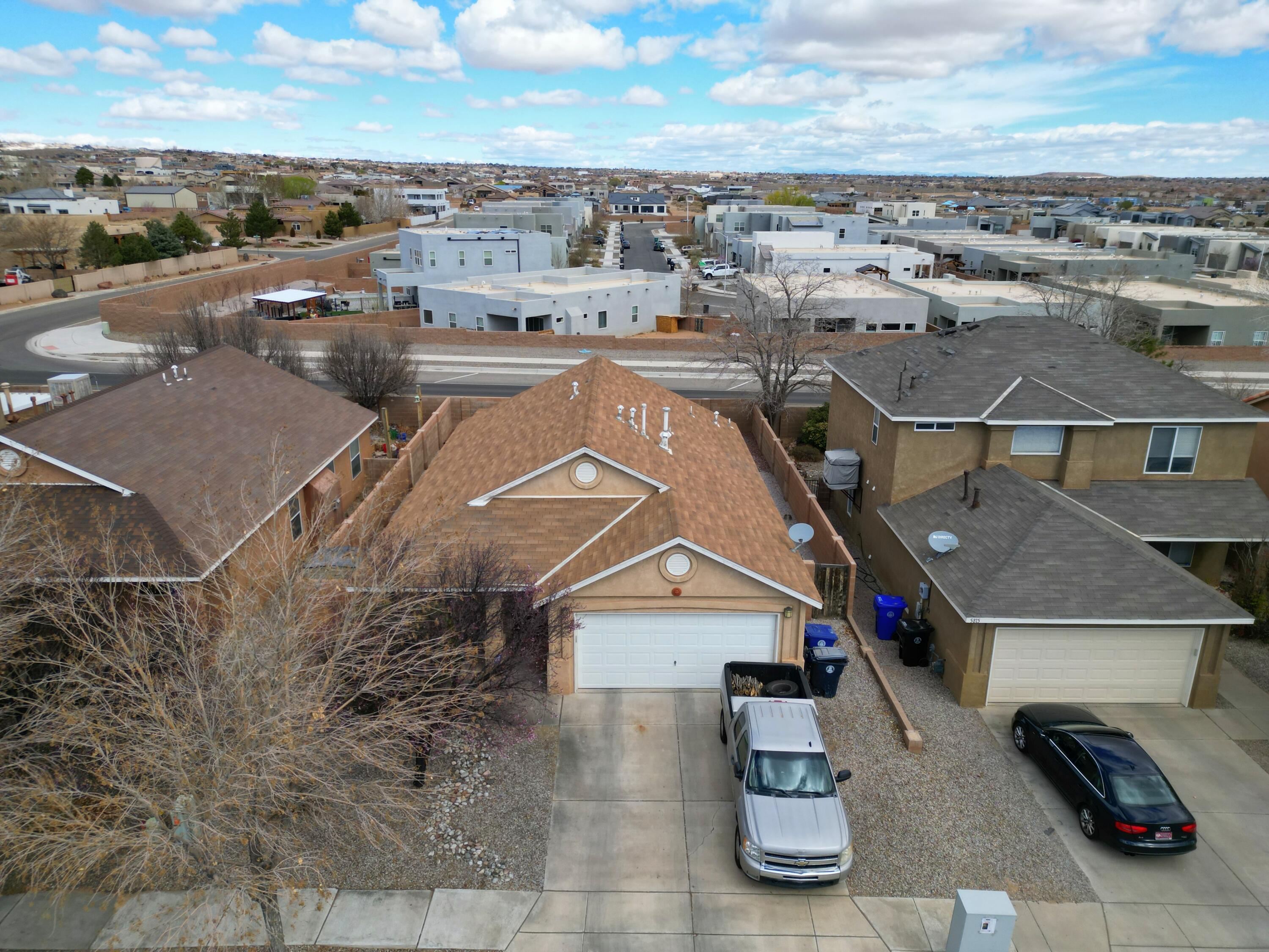 5819 NIGHT SHADOW Avenue NW