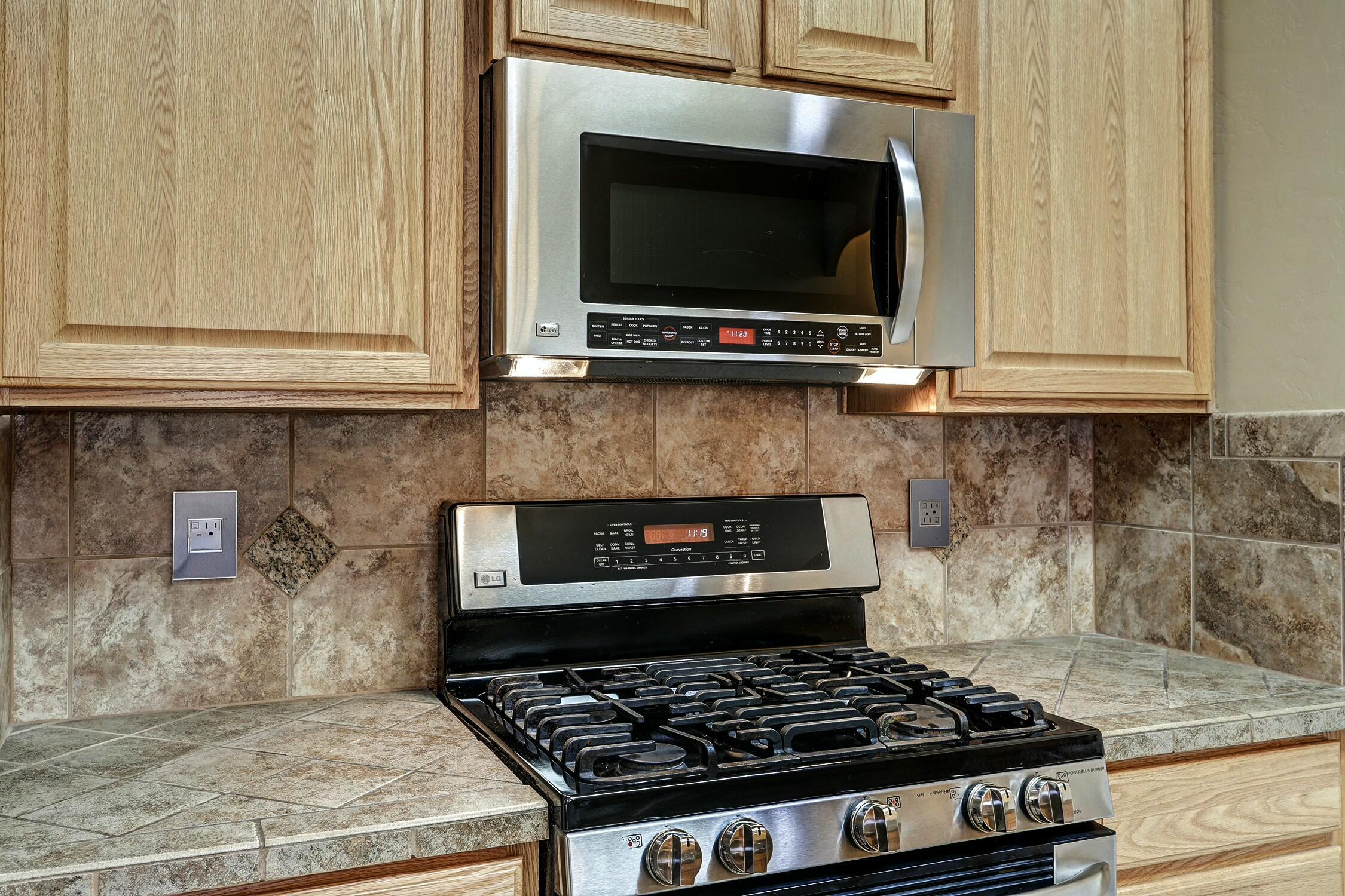 6519 Cliff Dwellers Road NW