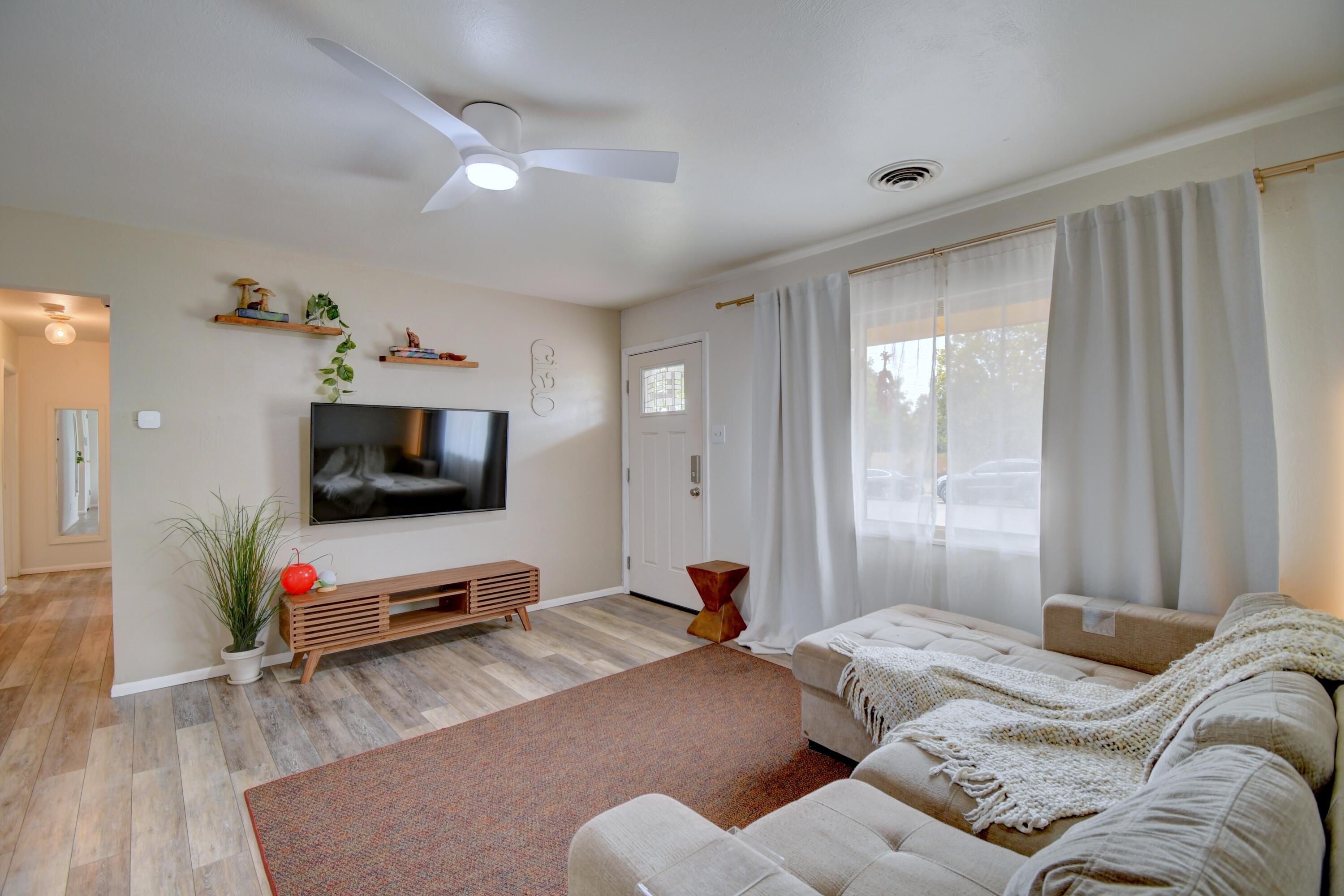 1020 WESTERFELD Drive NE