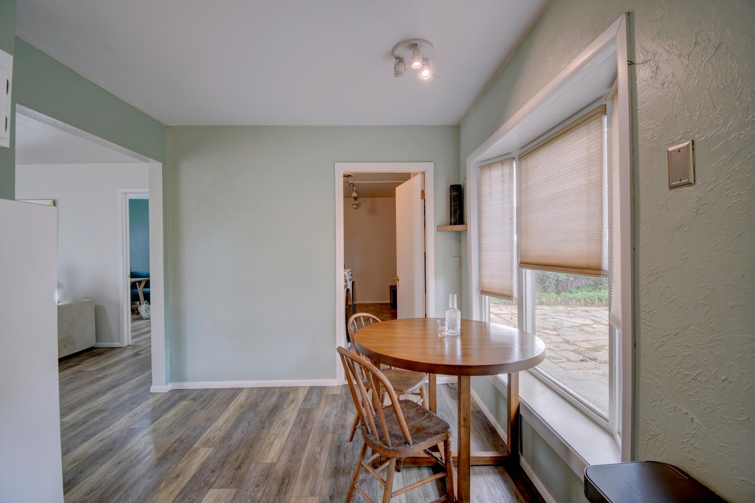 1020 WESTERFELD Drive NE