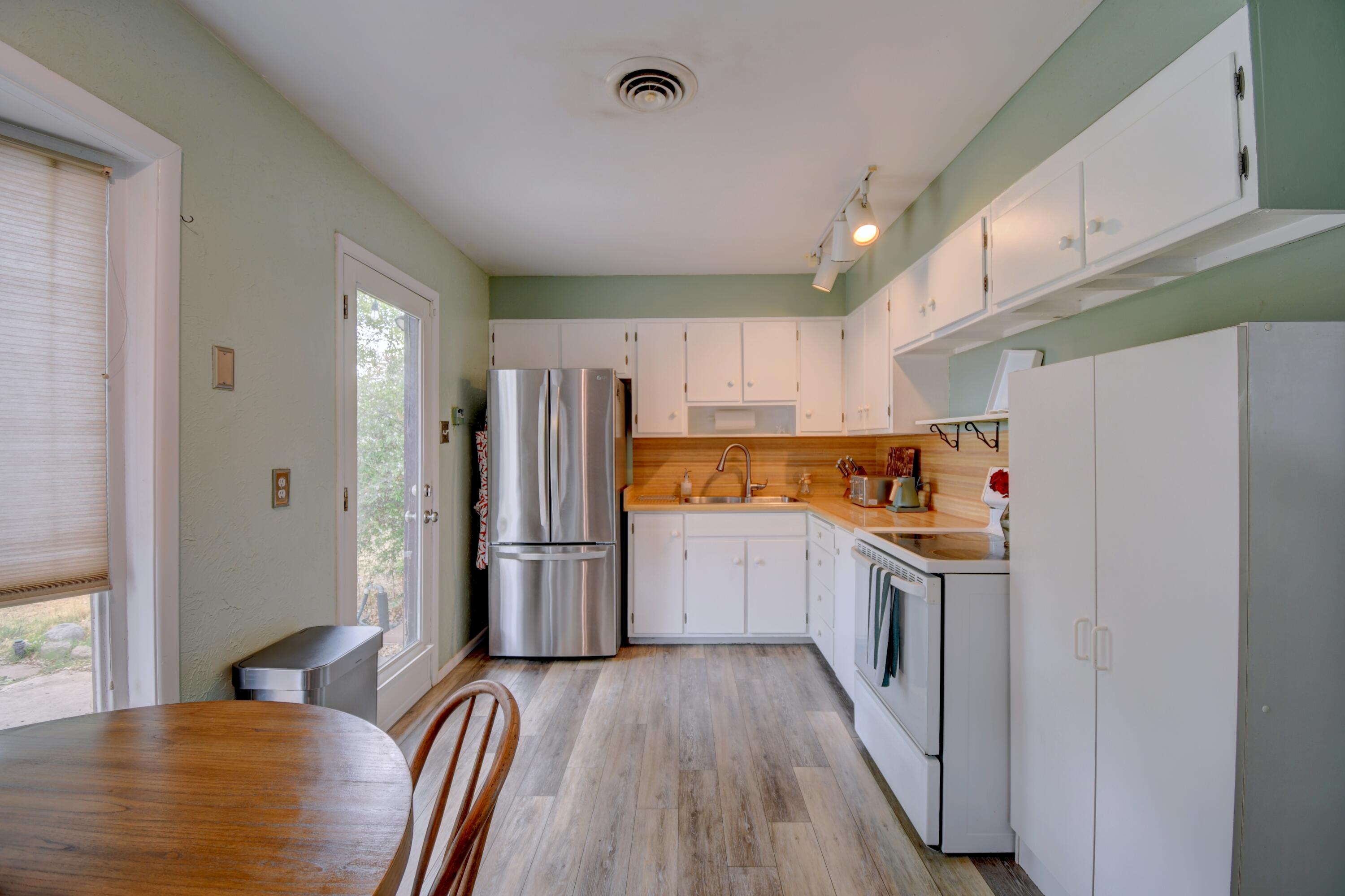 1020 WESTERFELD Drive NE