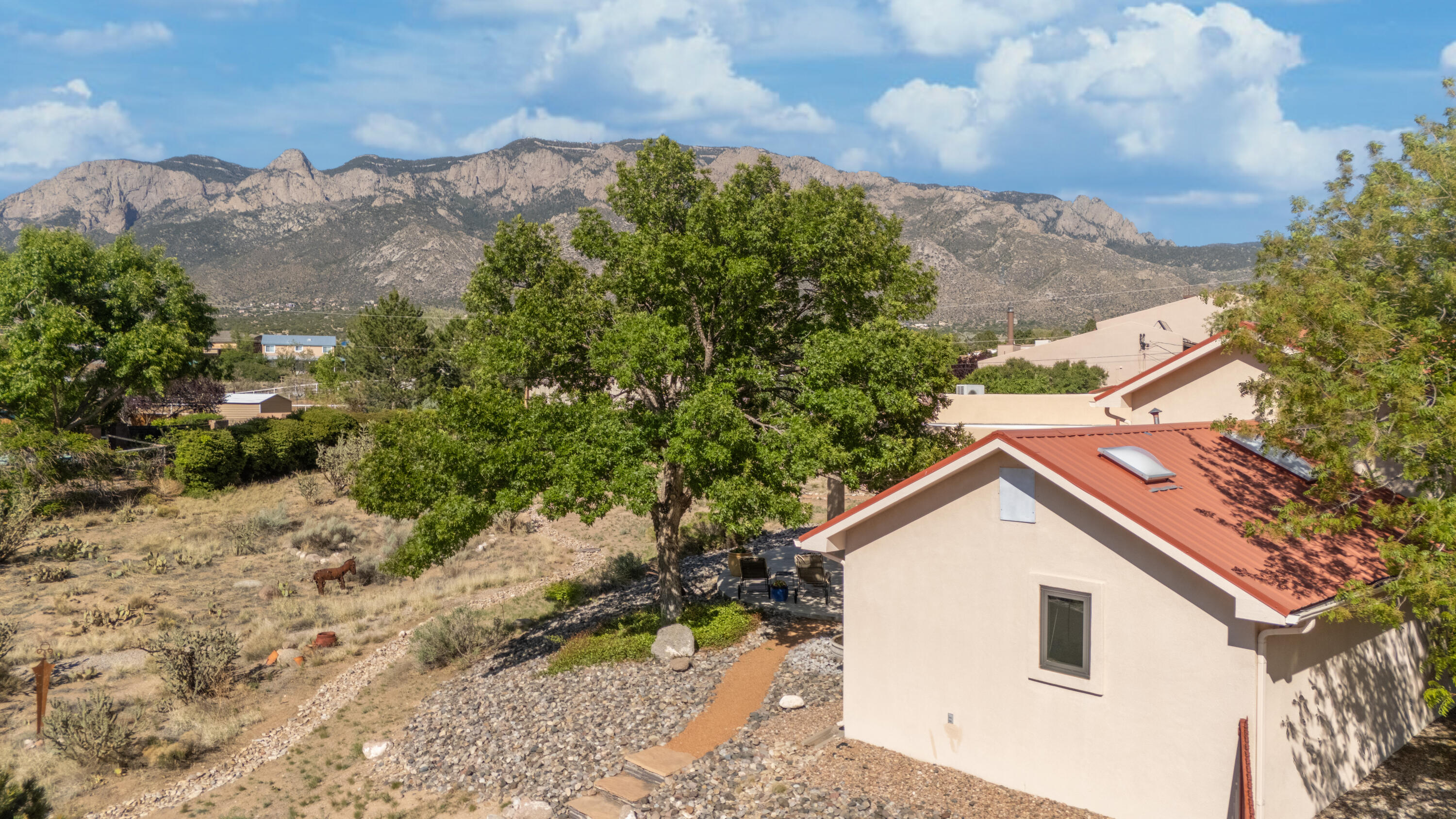 11351 MODESTO Avenue NE