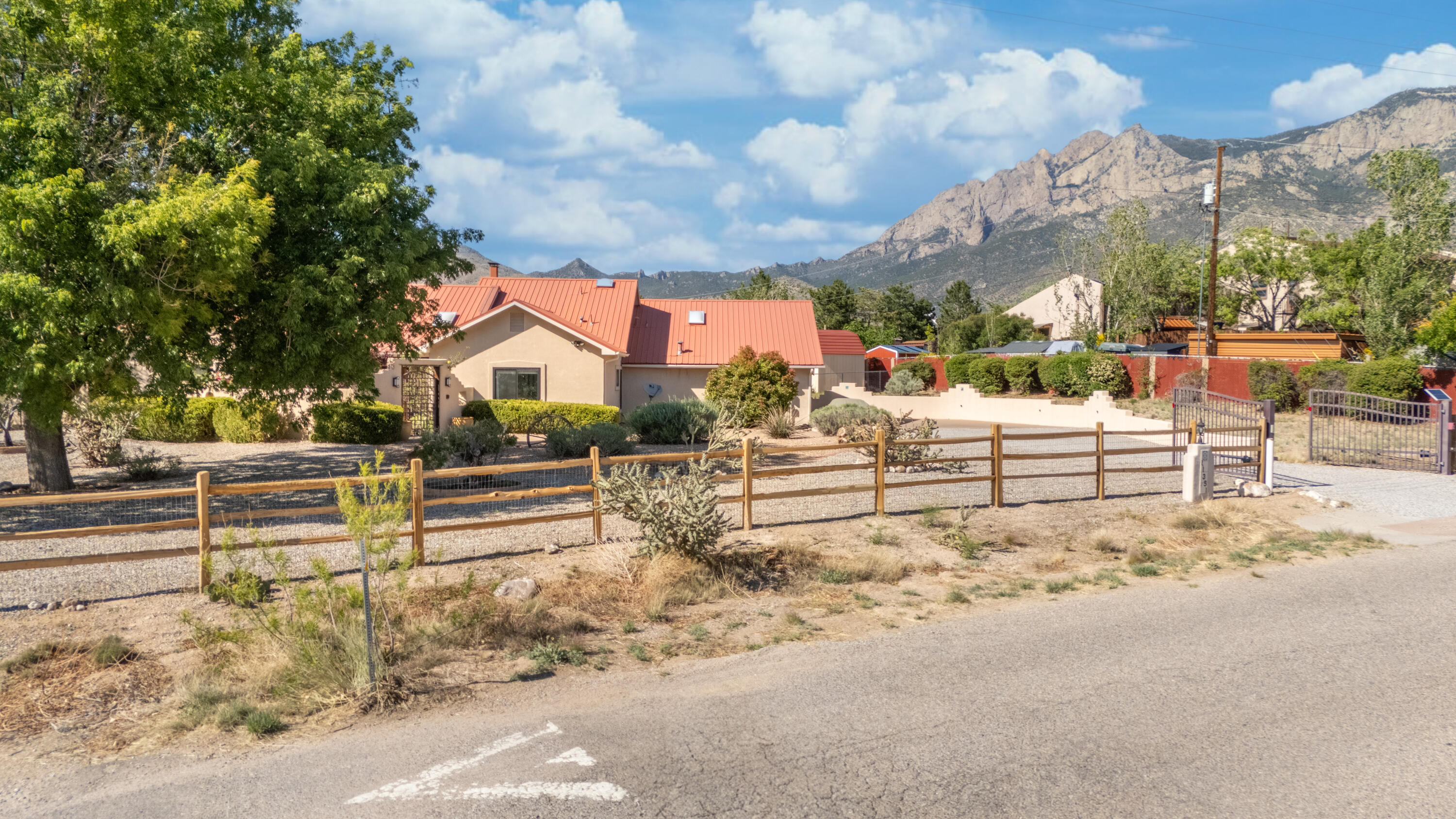 11351 MODESTO Avenue NE