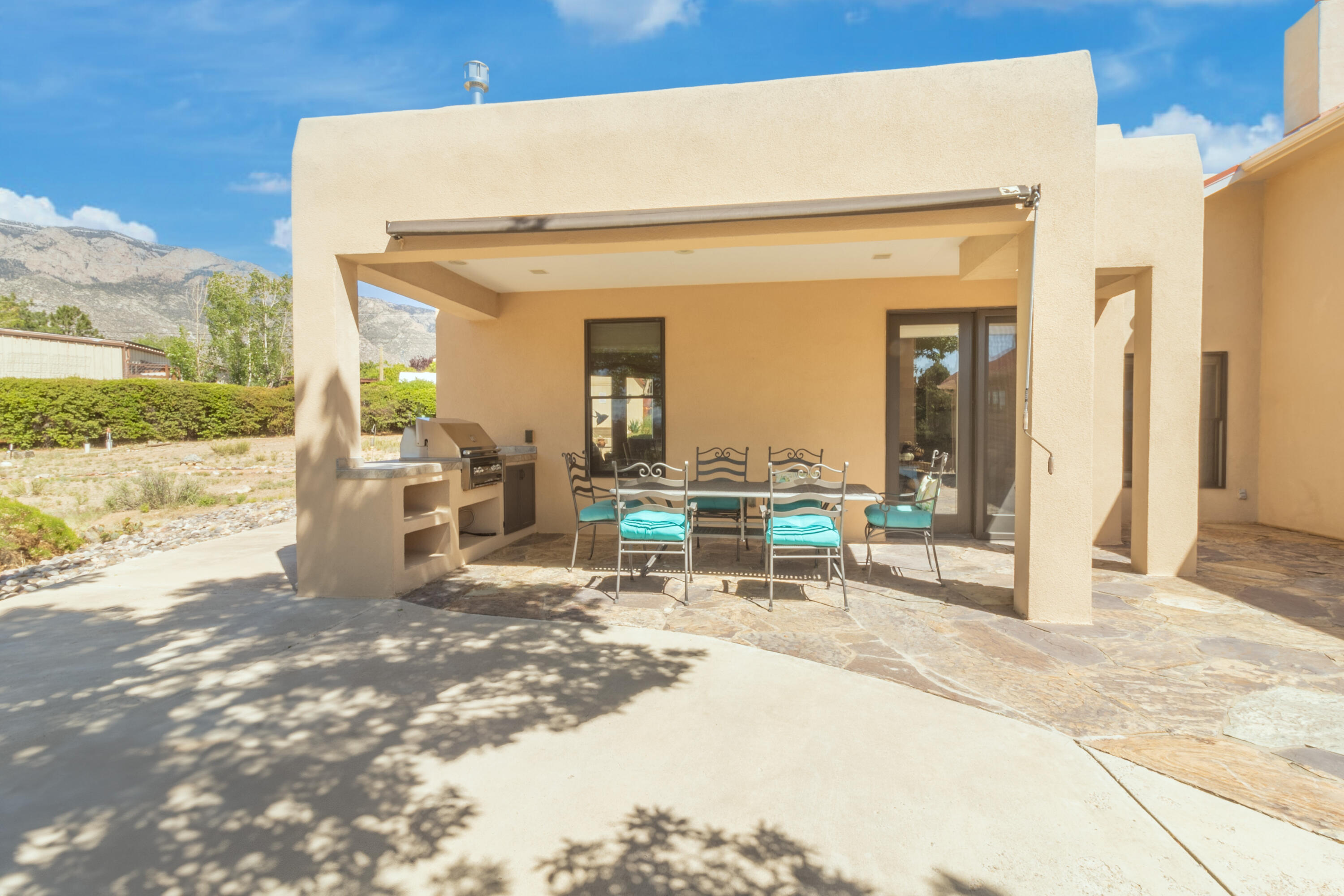 11351 MODESTO Avenue NE