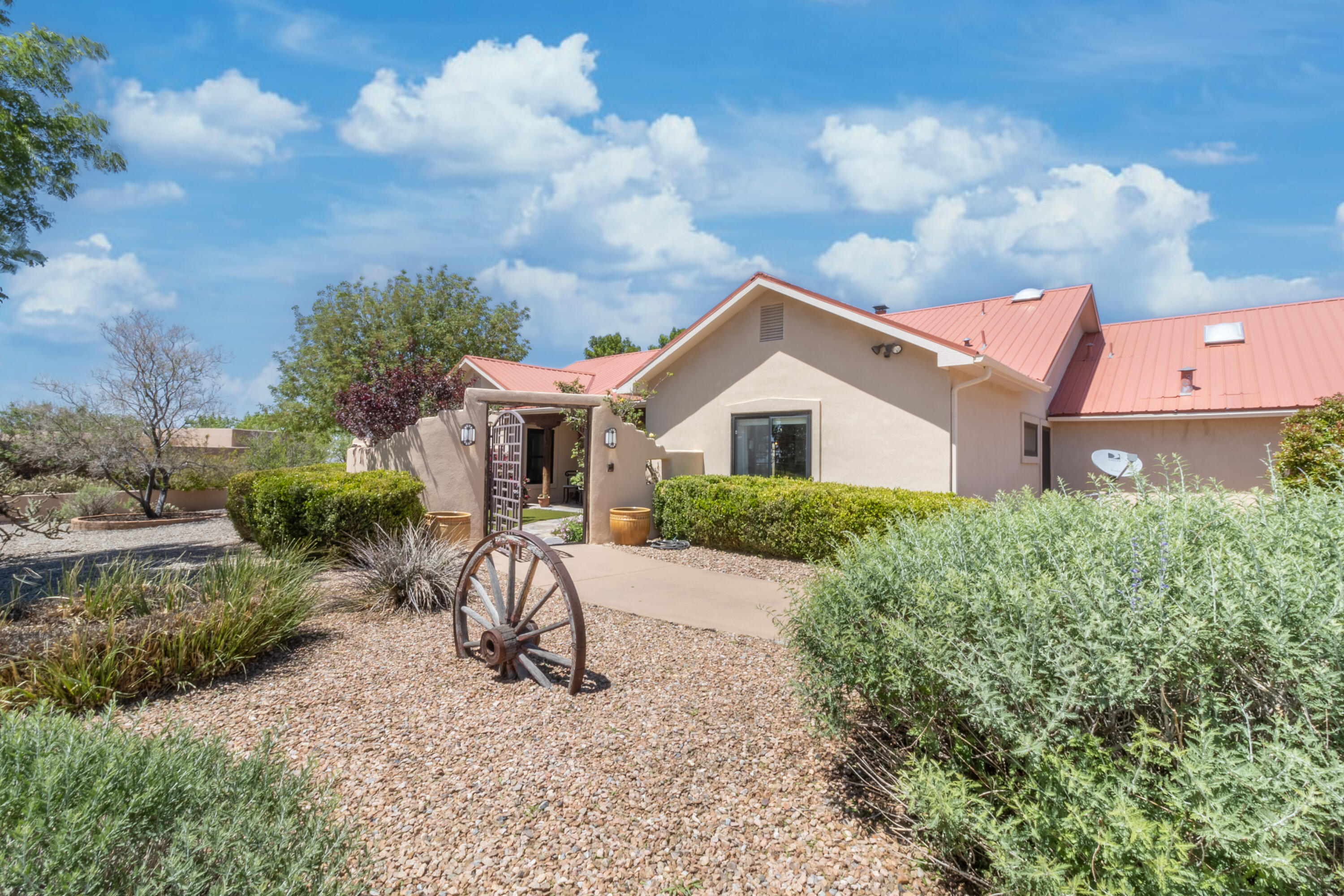 11351 MODESTO Avenue NE