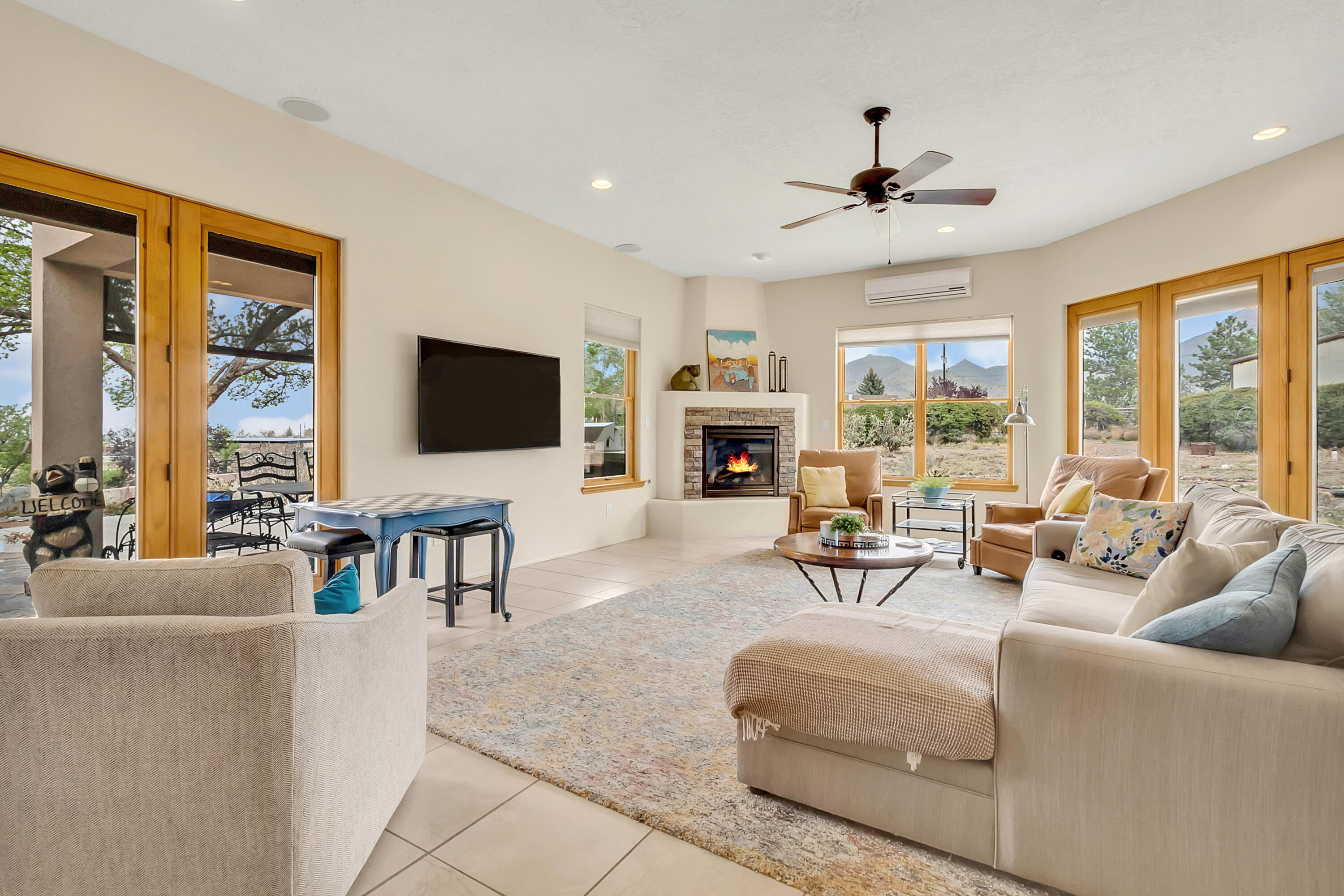 11351 MODESTO Avenue NE