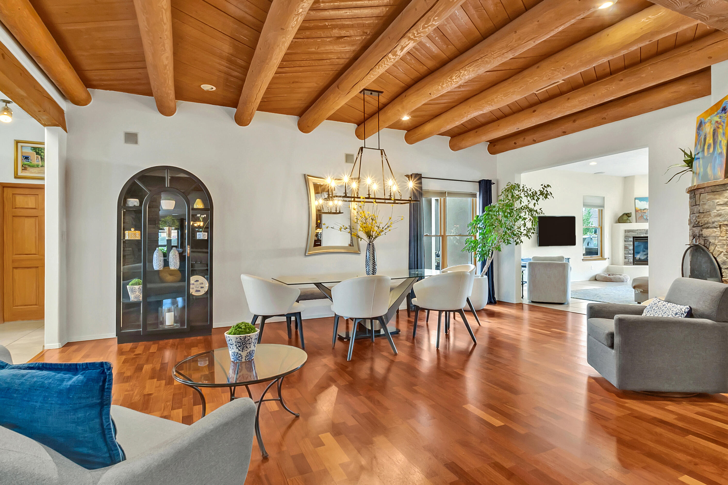 11351 MODESTO Avenue NE