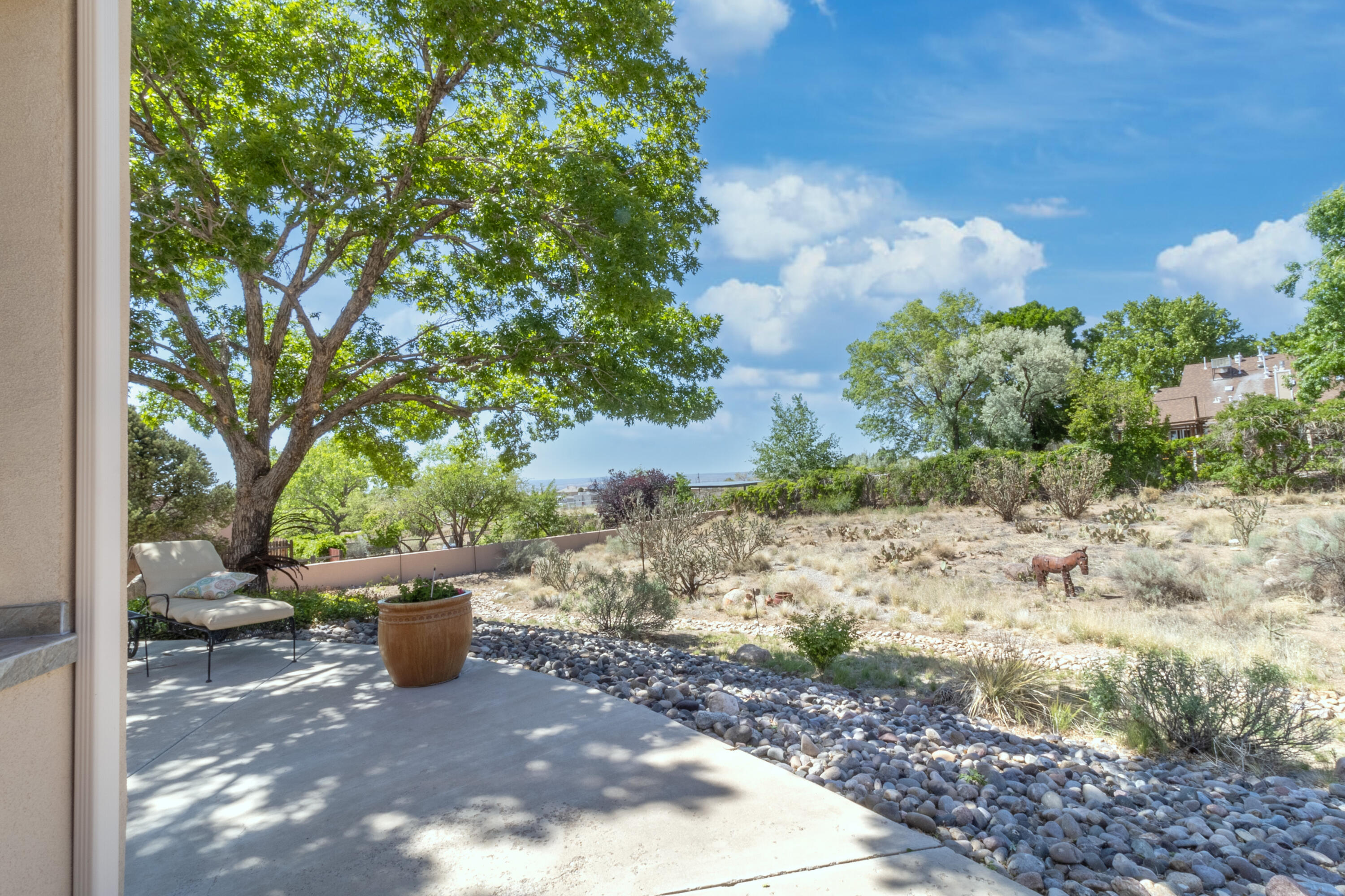 11351 MODESTO Avenue NE