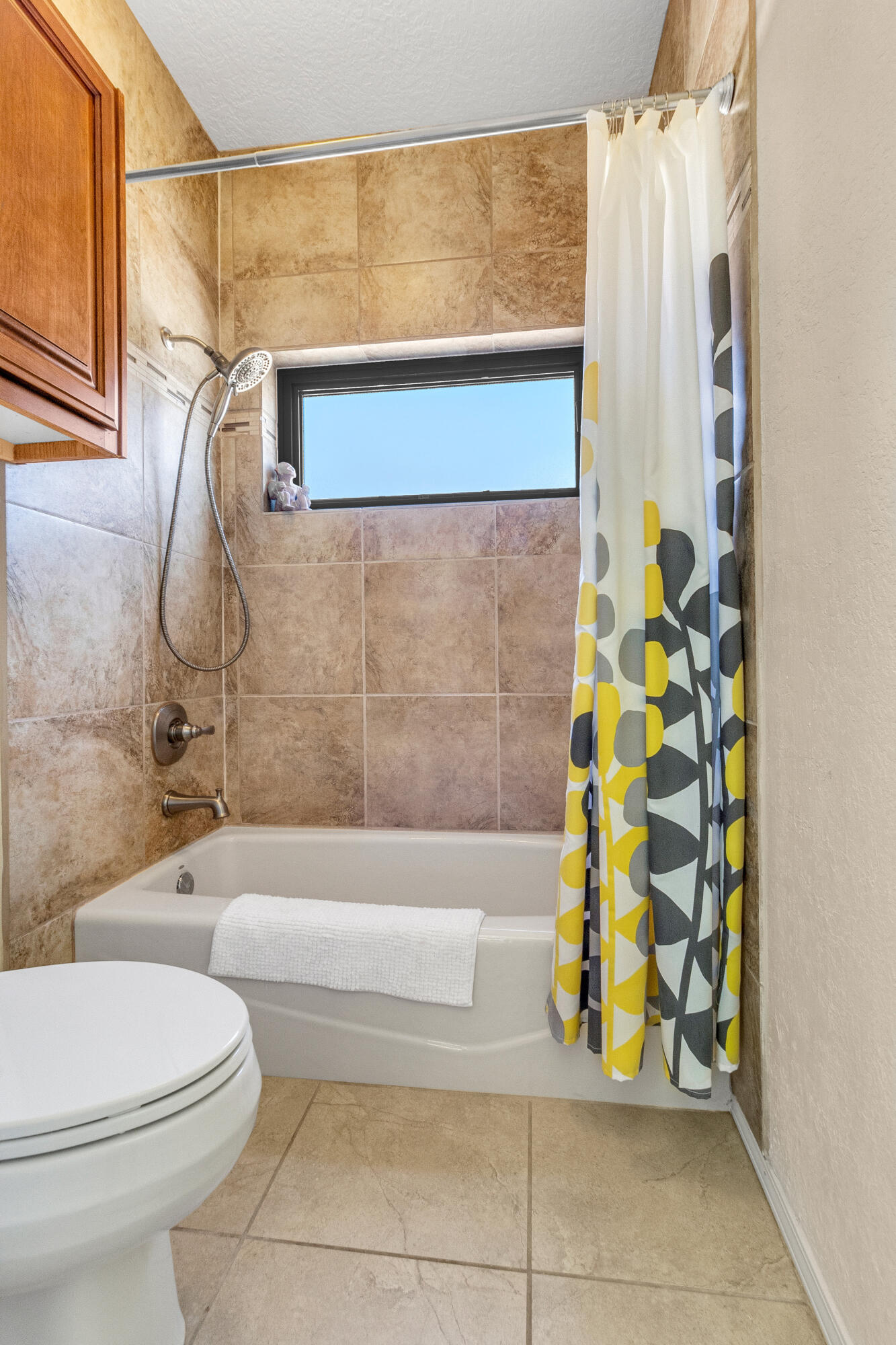 11351 MODESTO Avenue NE