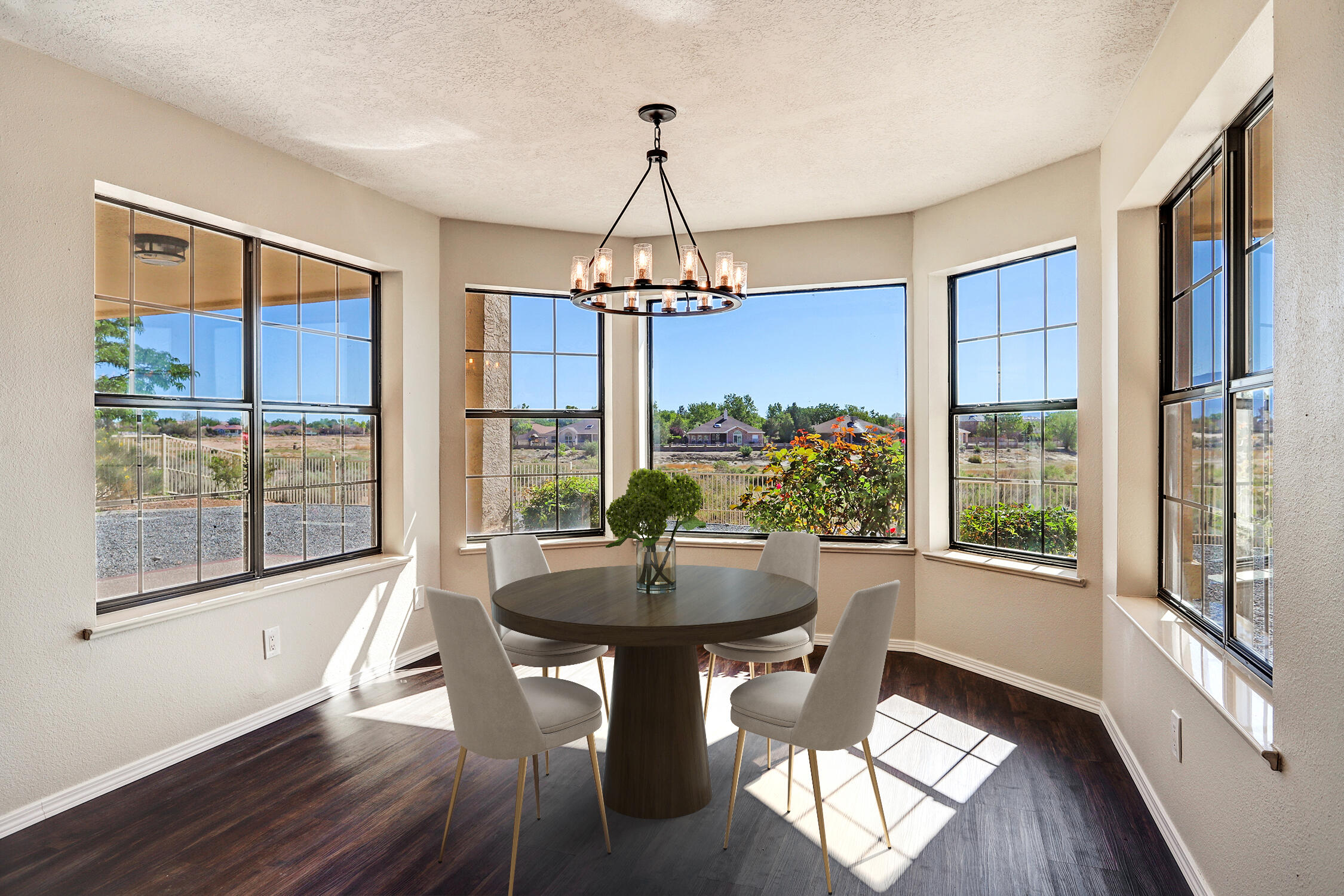 564 NICKLAUS Drive SE