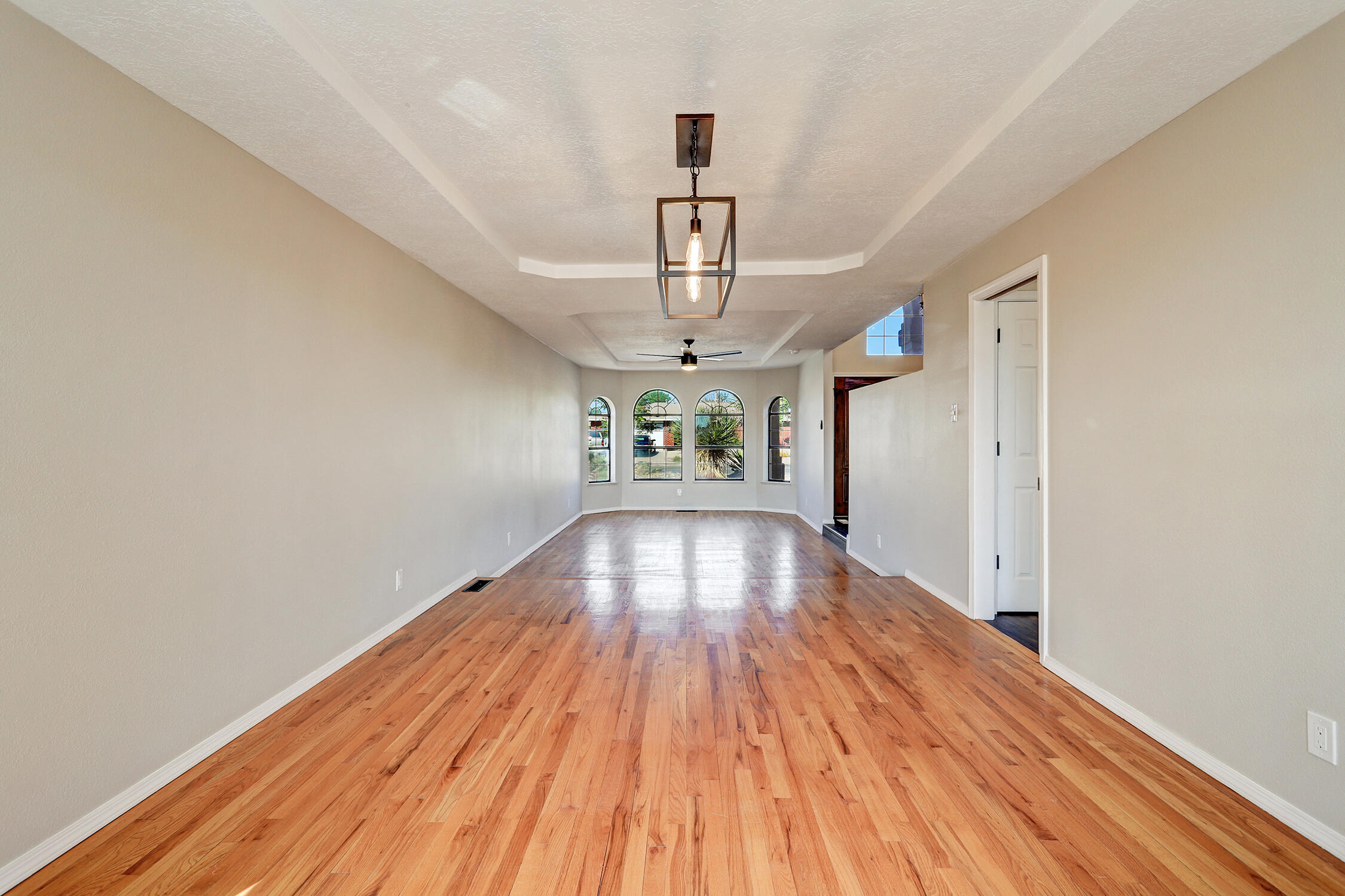 564 NICKLAUS Drive SE