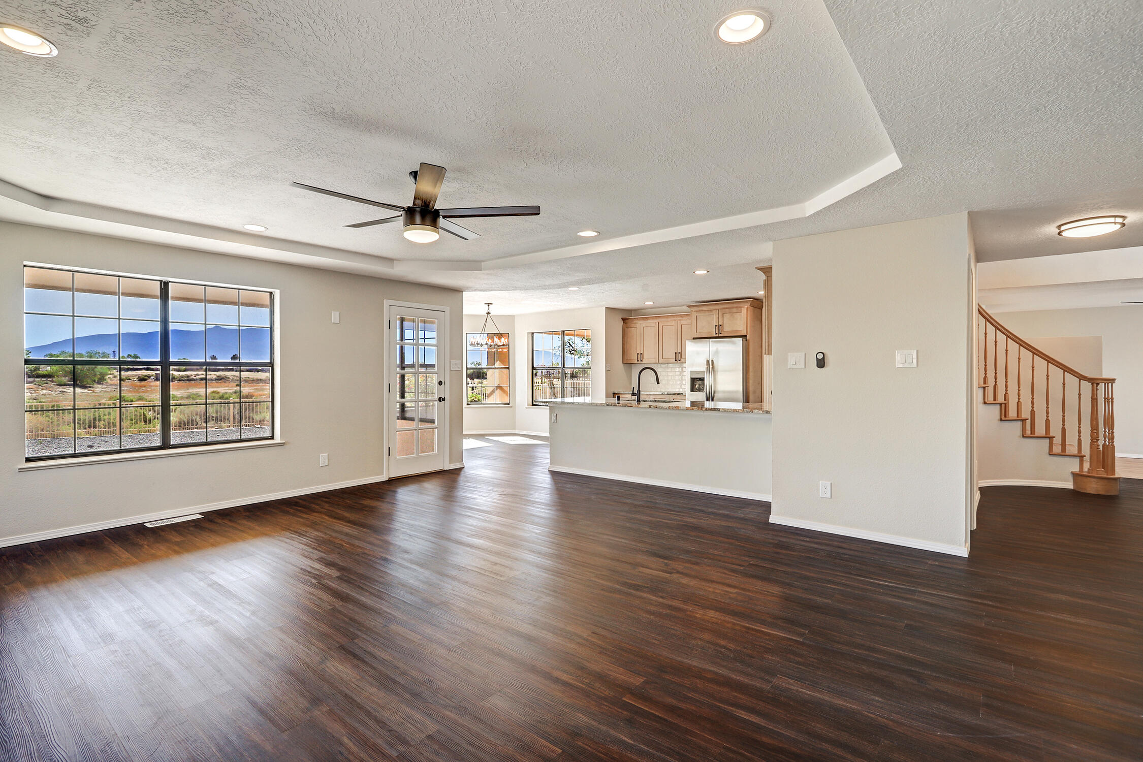 564 NICKLAUS Drive SE