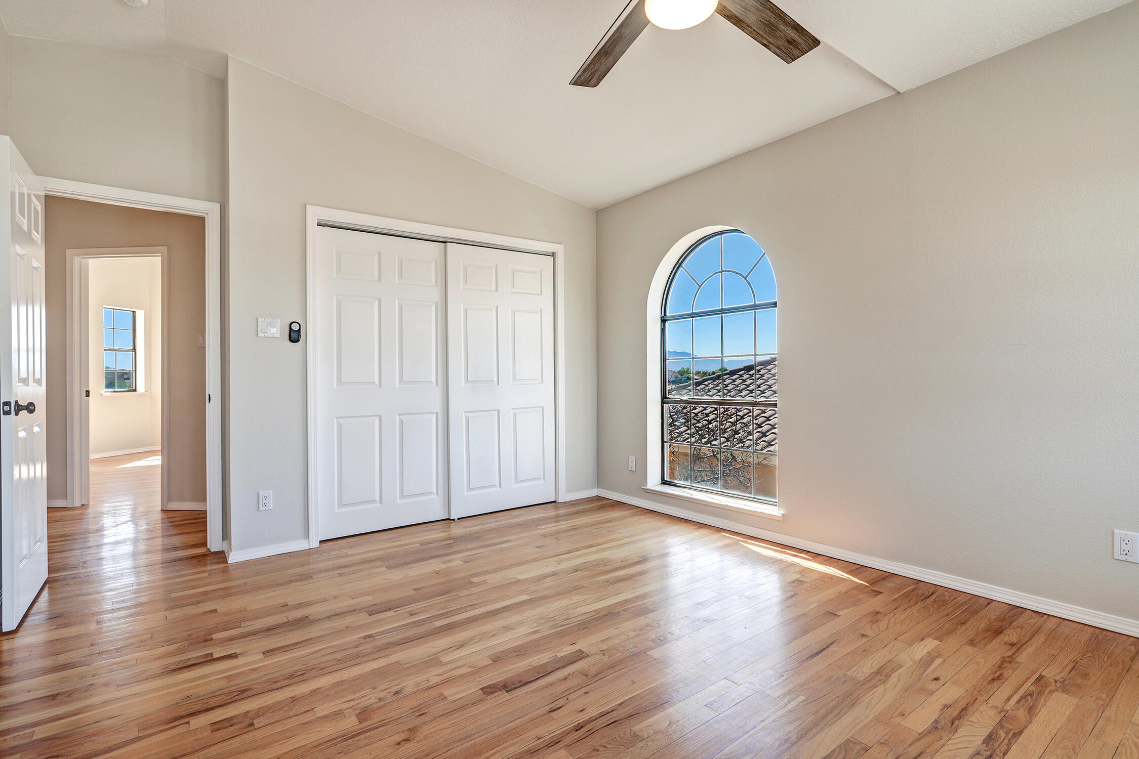 564 NICKLAUS Drive SE