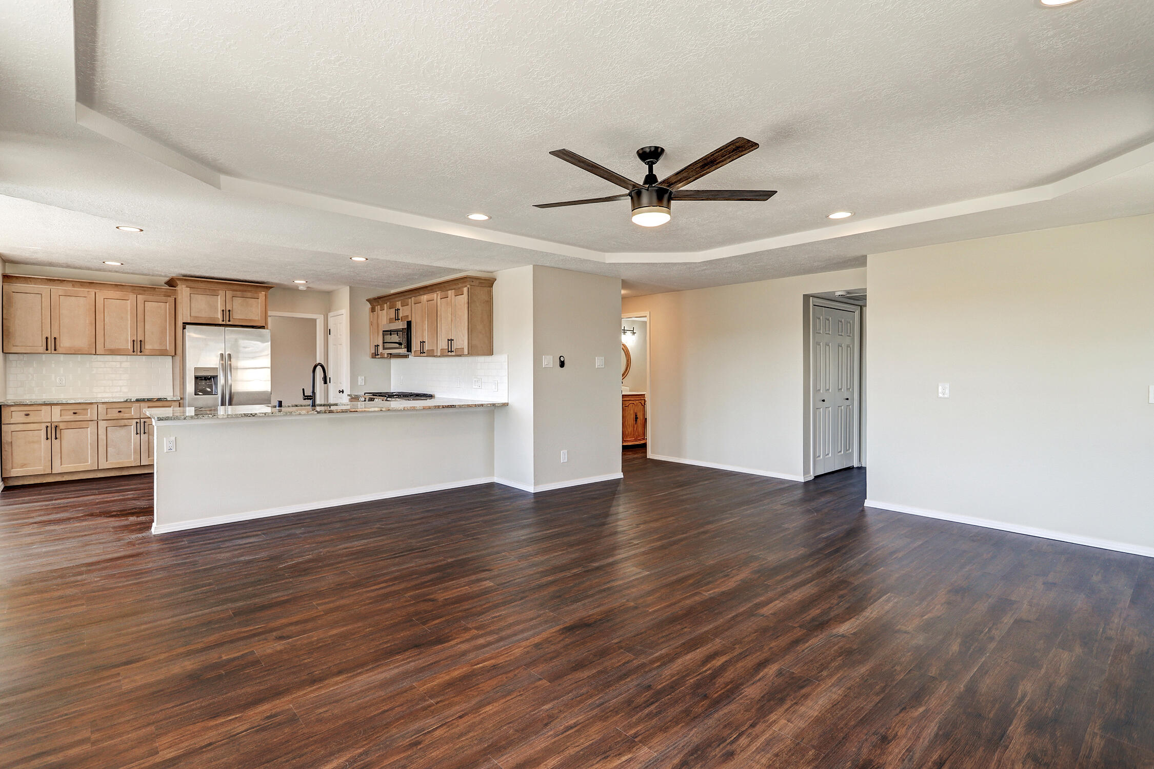 564 NICKLAUS Drive SE