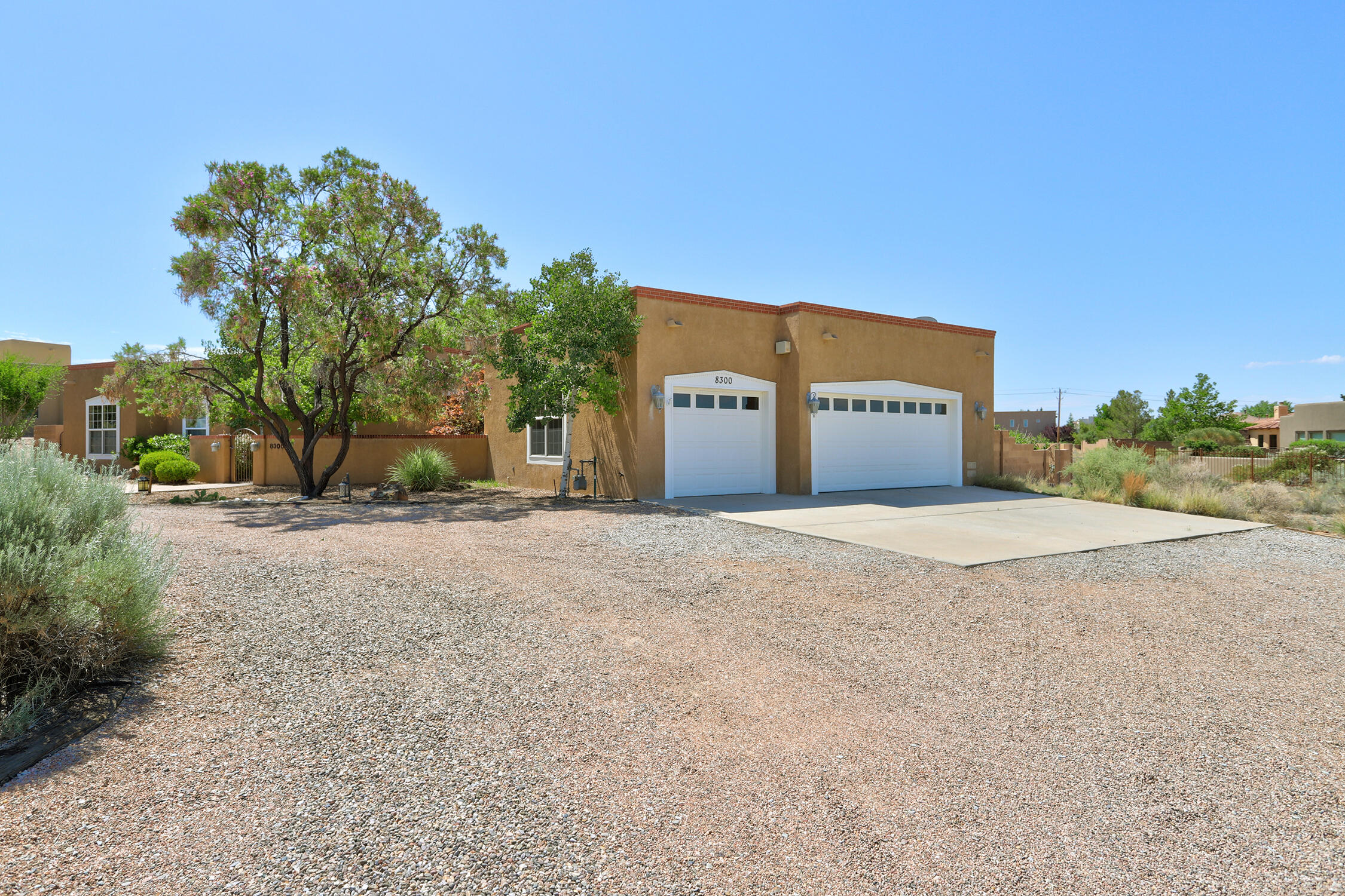 8300 SAN DIEGO Avenue NE