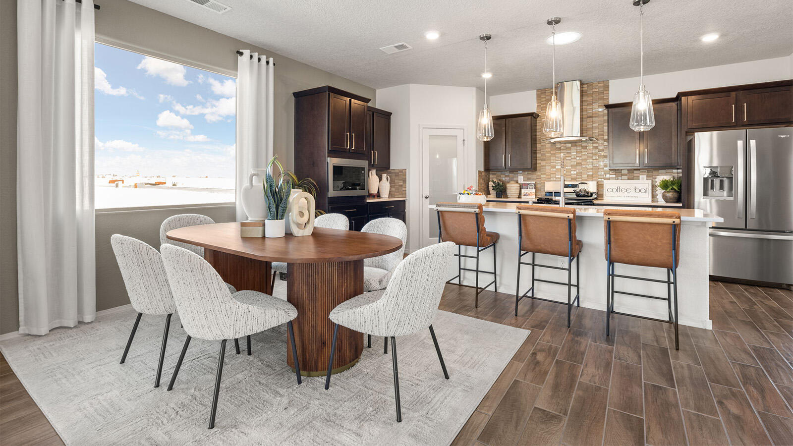 4115 Silver Springs Road NE