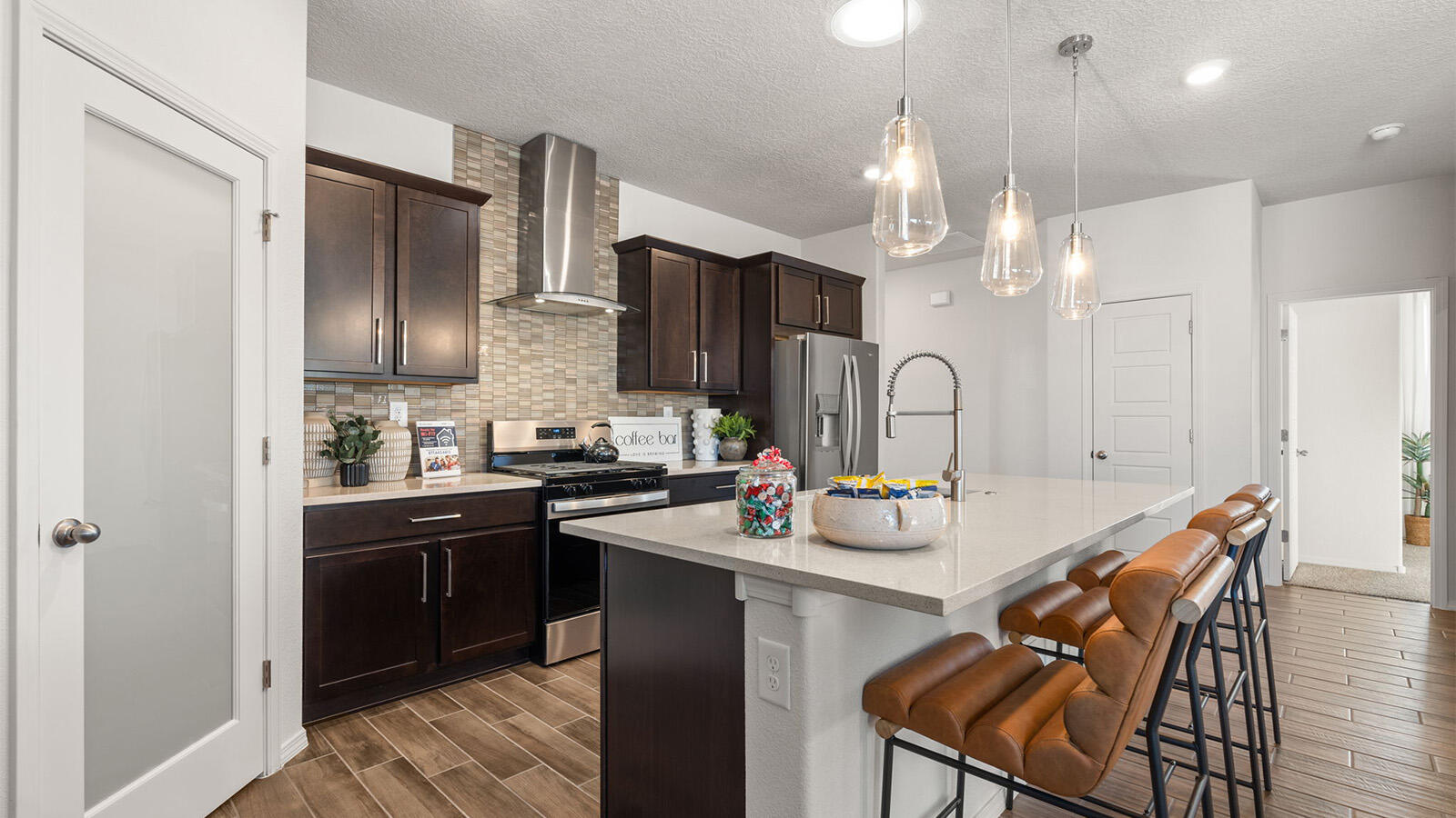 4115 Silver Springs Road NE