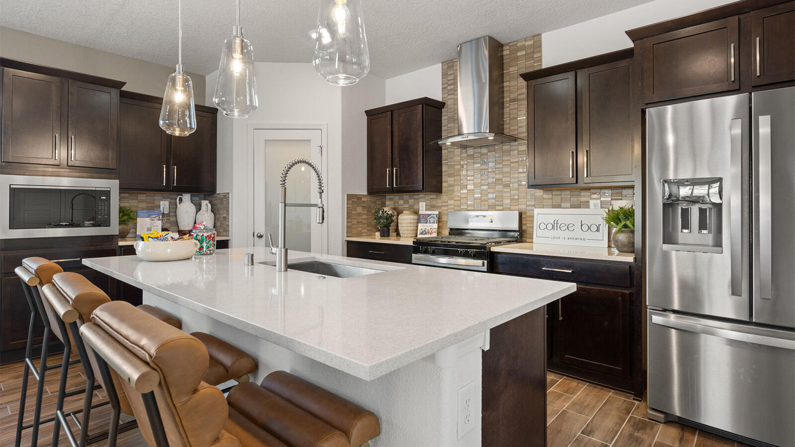 4115 Silver Springs Road NE