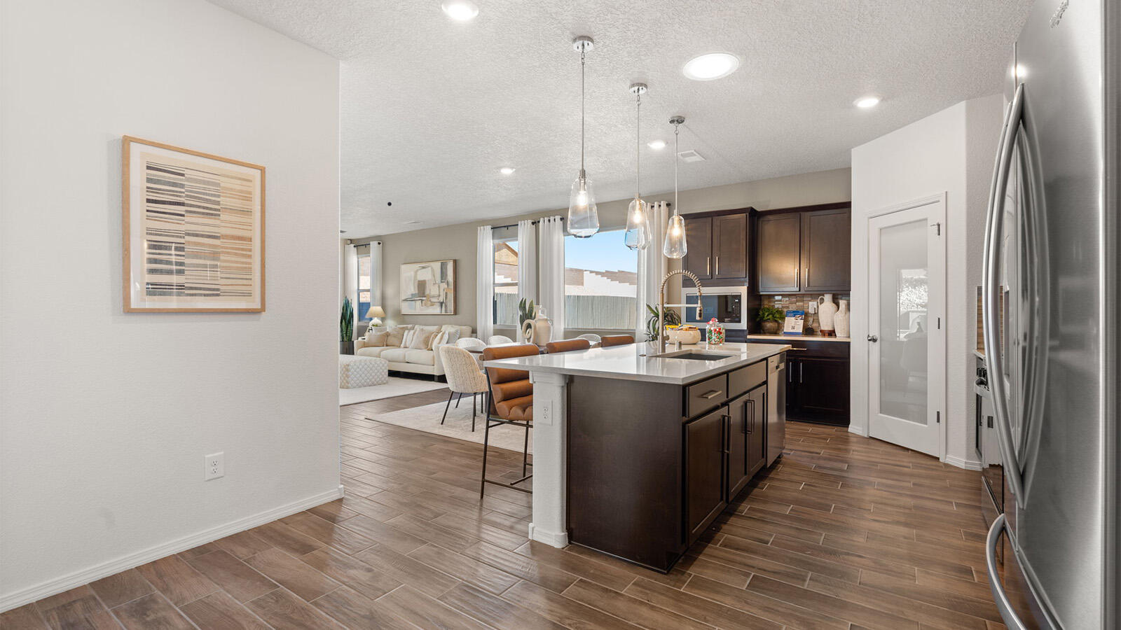 4115 Silver Springs Road NE