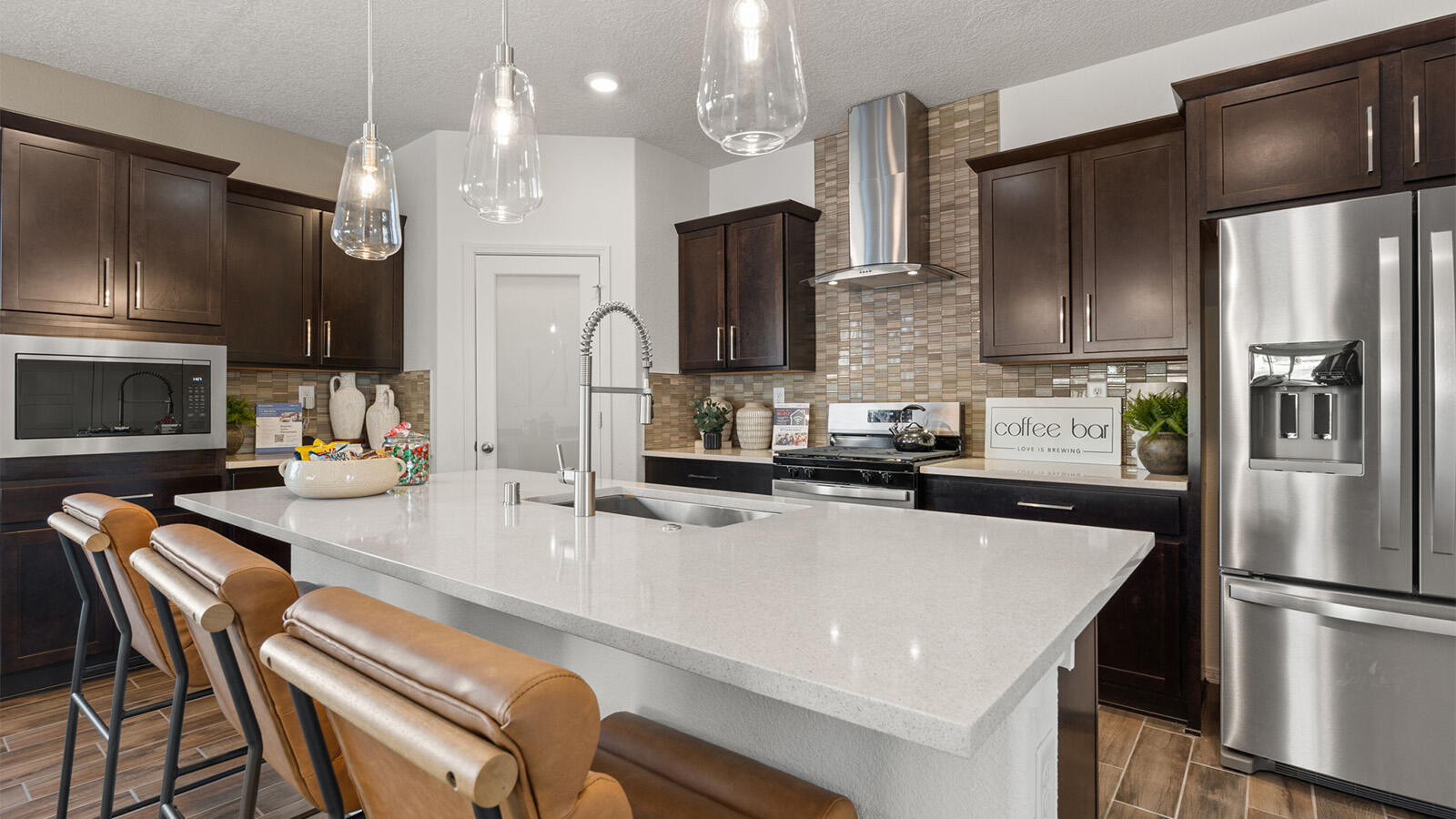 4115 Silver Springs Road NE