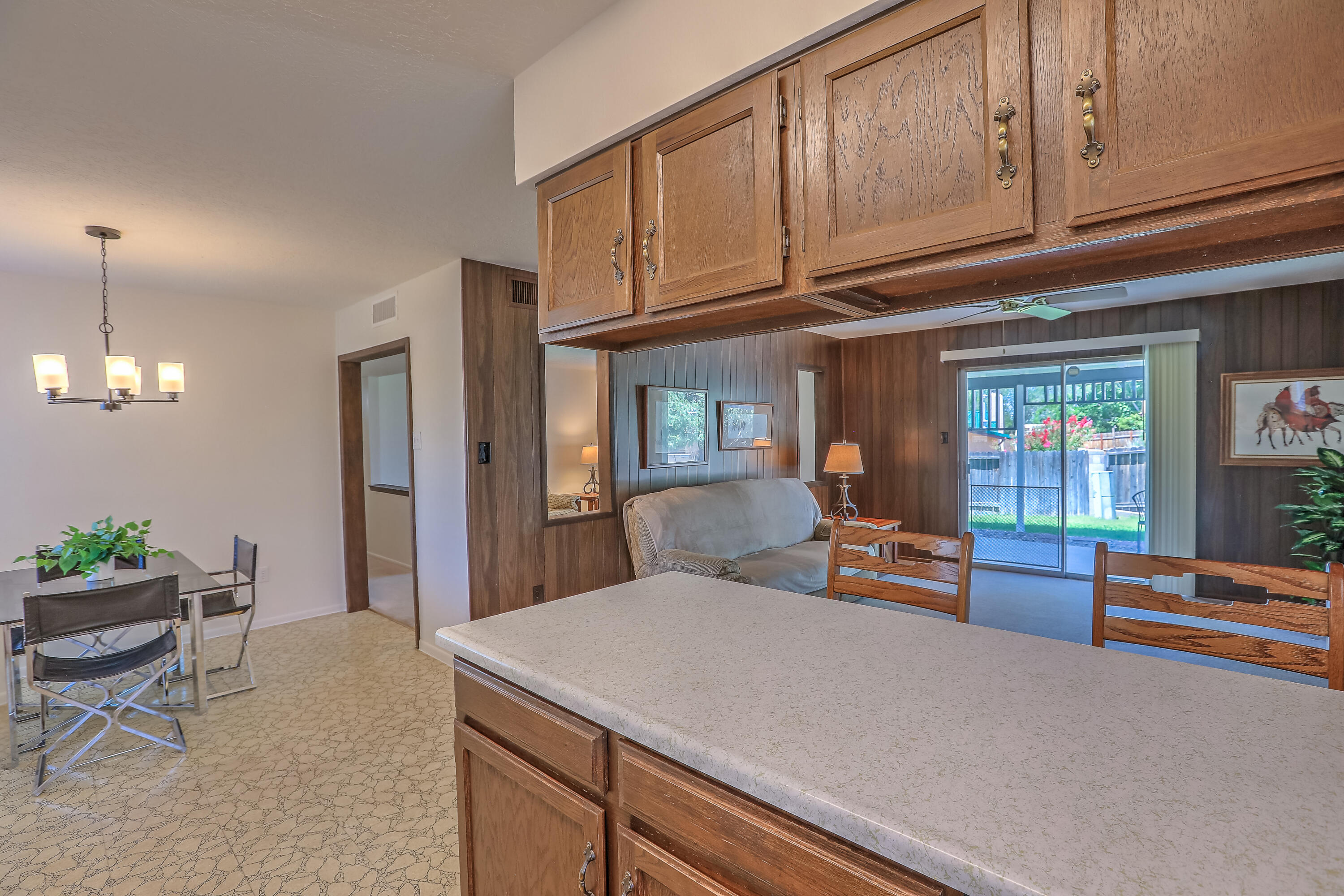 7215 LOMA DEL NORTE Road NE