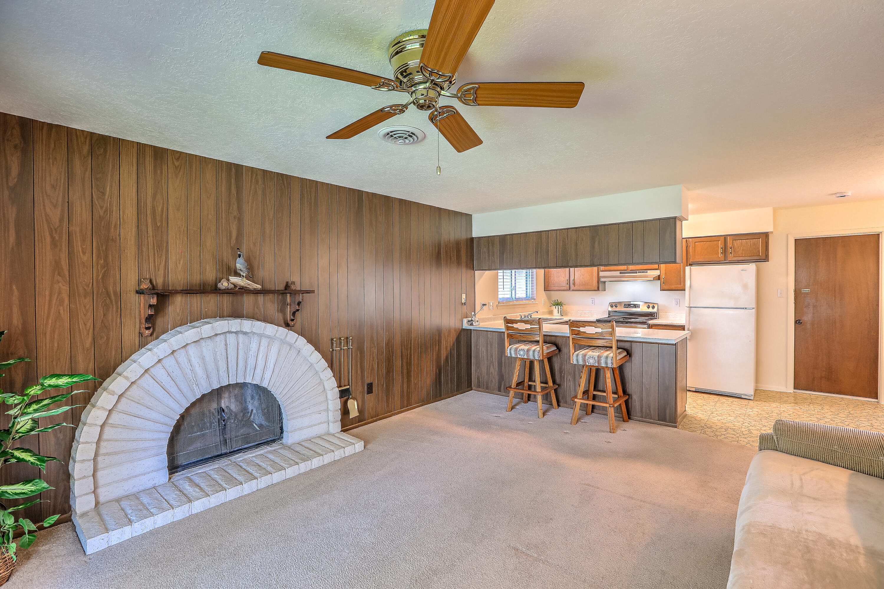 7215 LOMA DEL NORTE Road NE