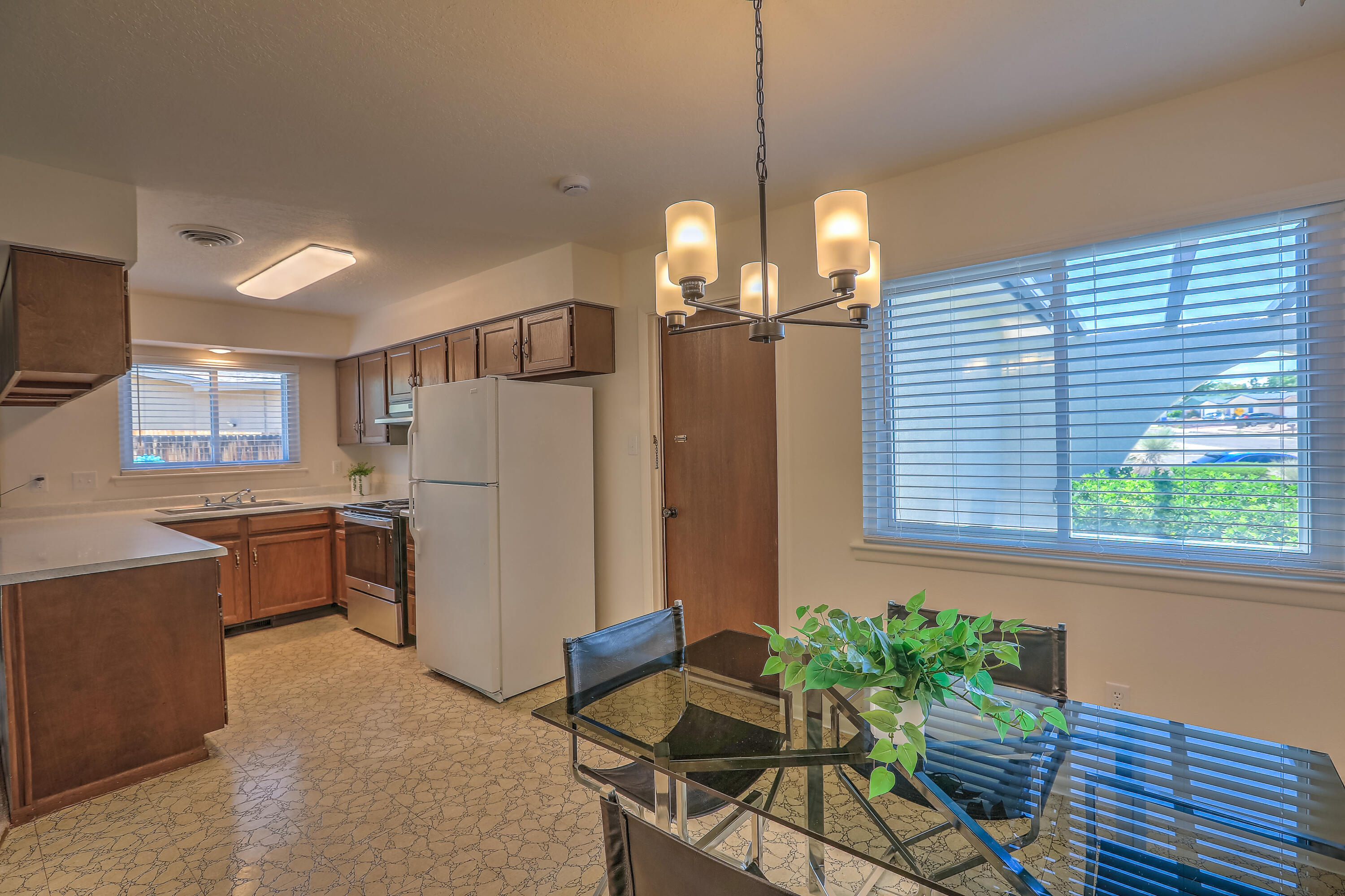 7215 LOMA DEL NORTE Road NE