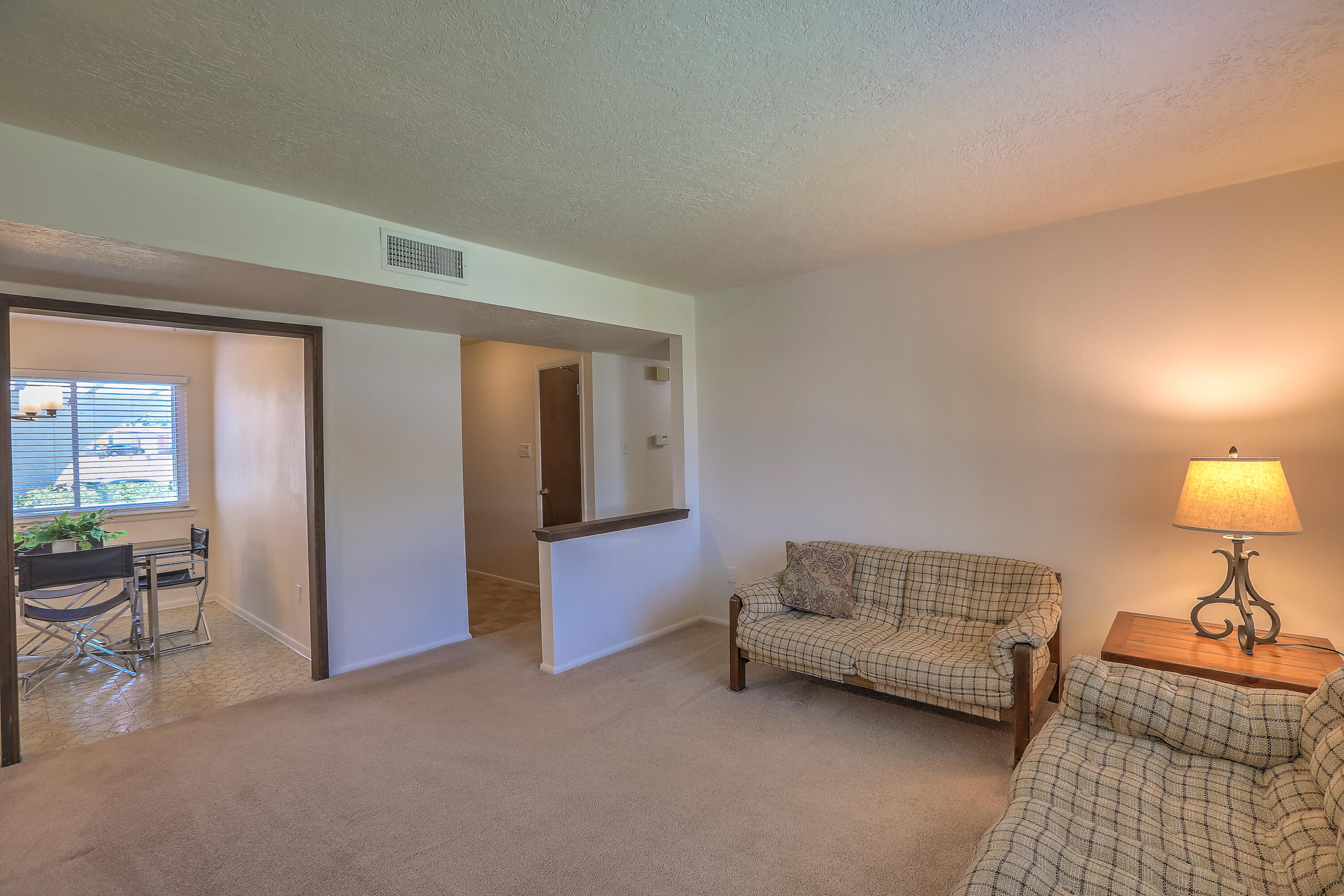 7215 LOMA DEL NORTE Road NE