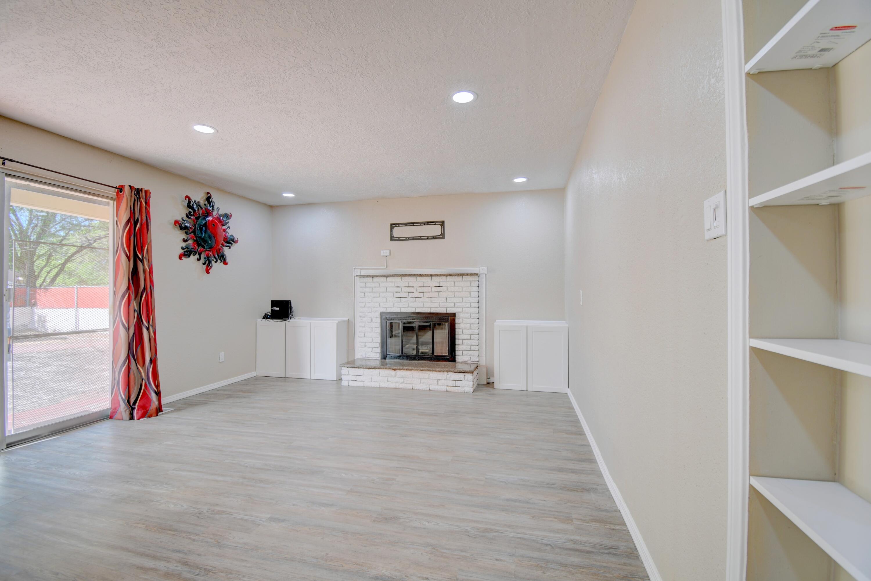 1812 Quiet Lane SW