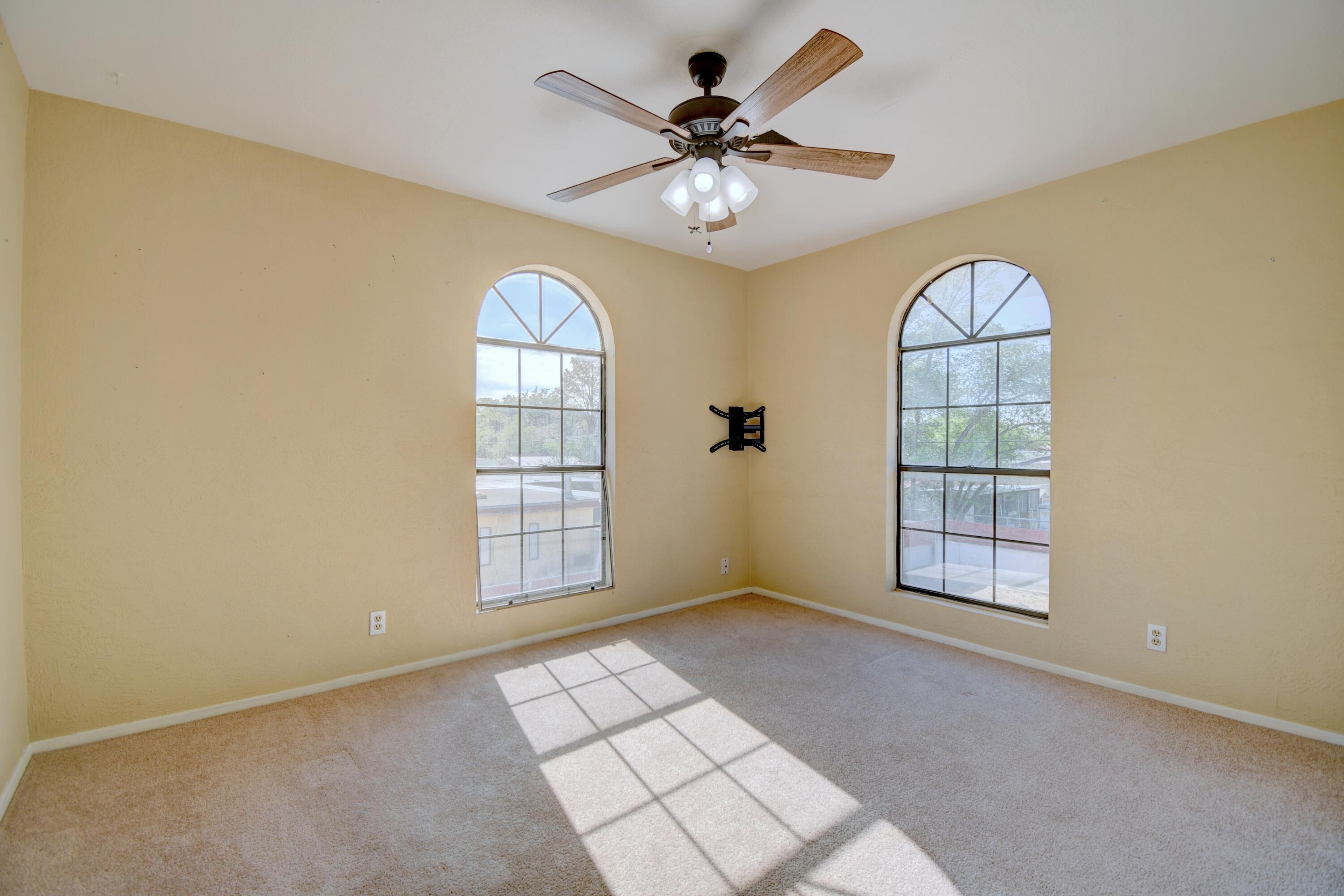 1812 Quiet Lane SW
