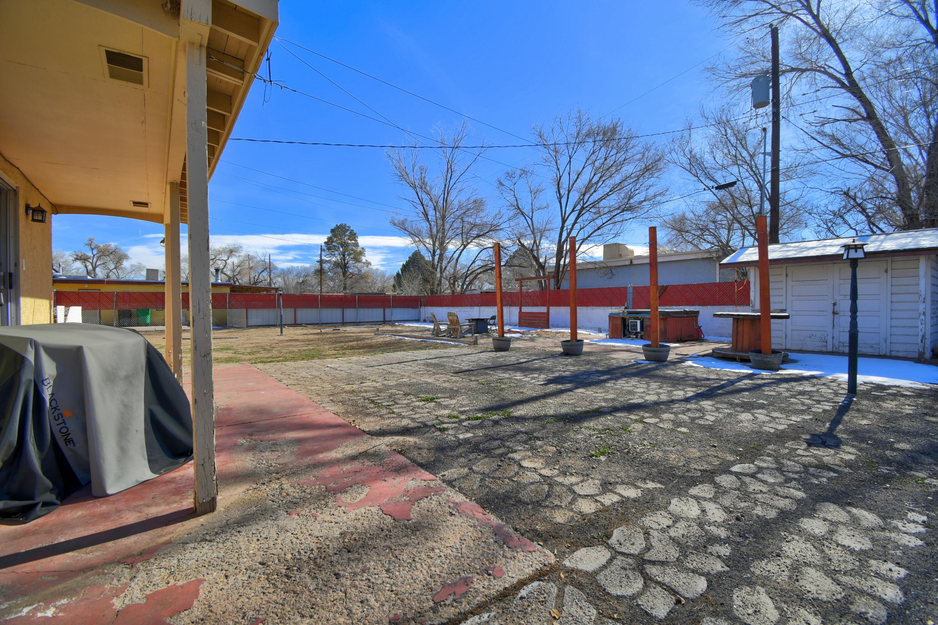 1812 Quiet Lane SW