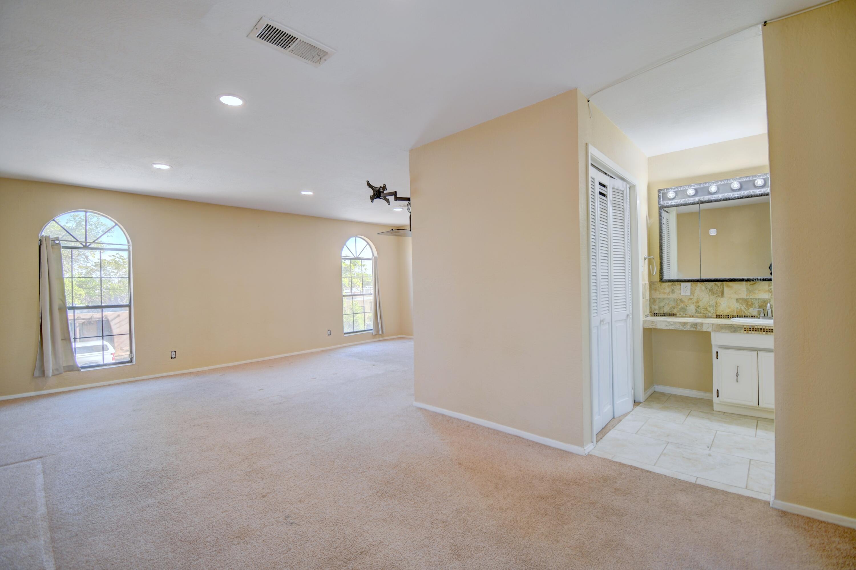 1812 Quiet Lane SW