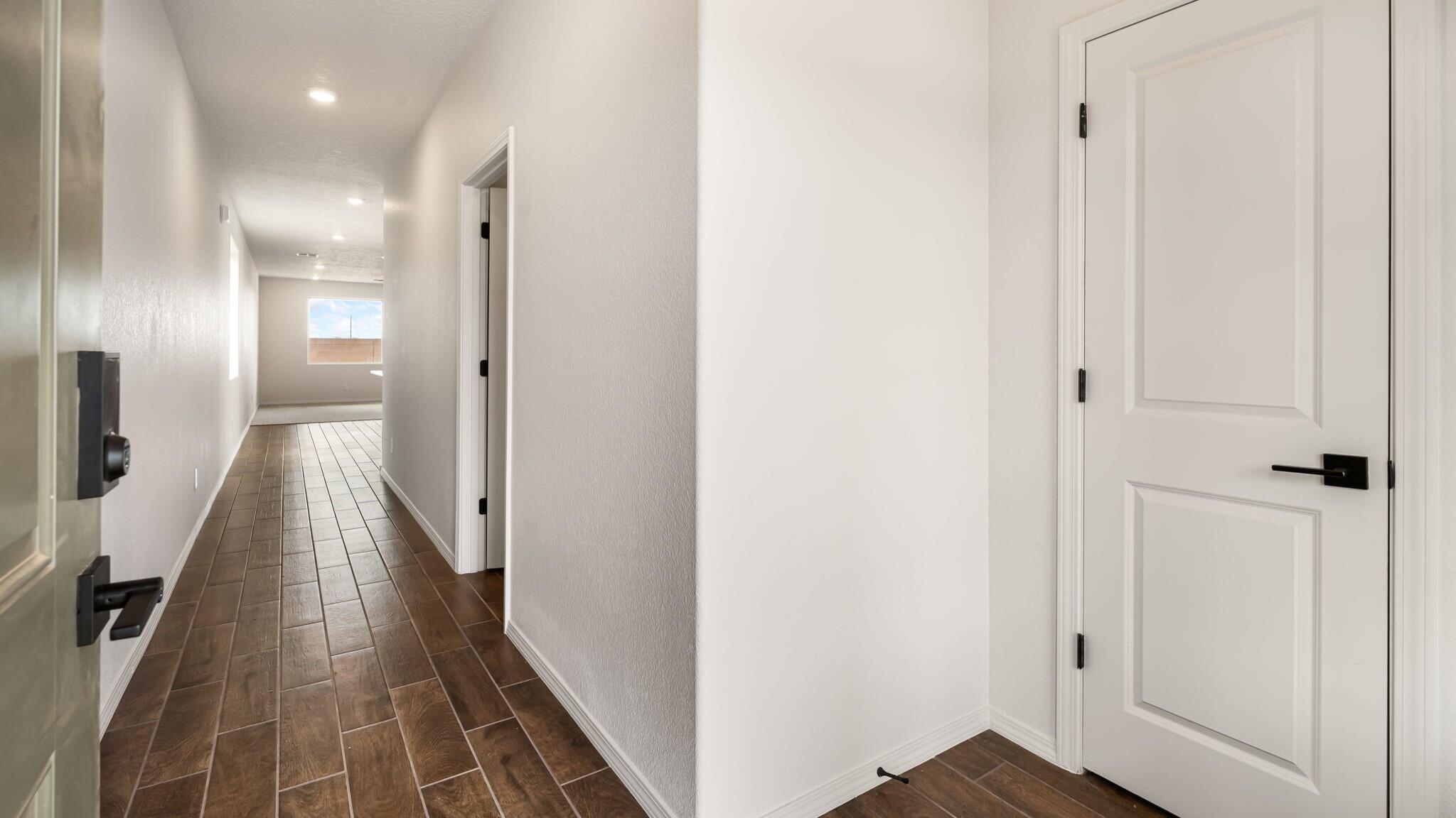 3300 Dijamant Loop SE