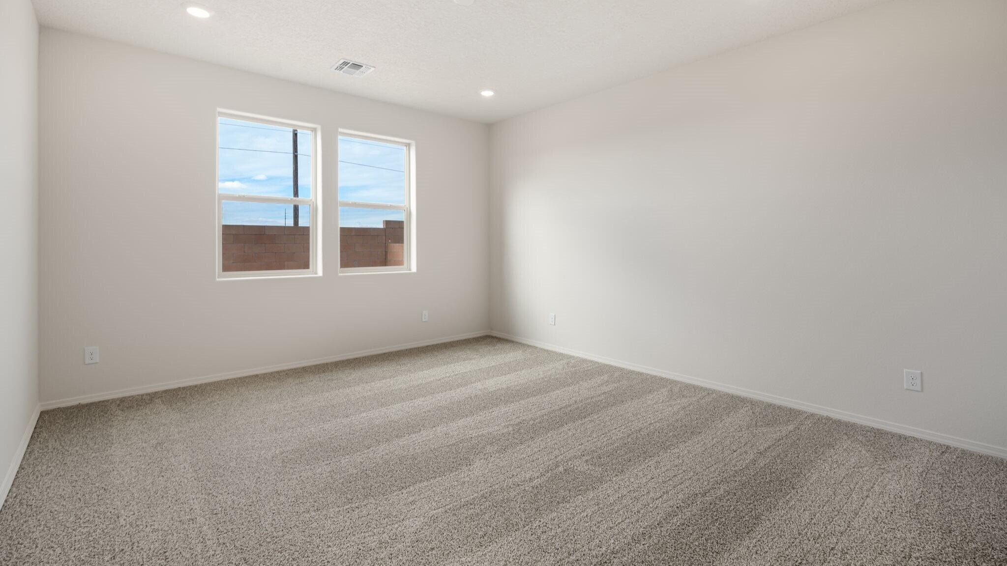 3300 Dijamant Loop SE