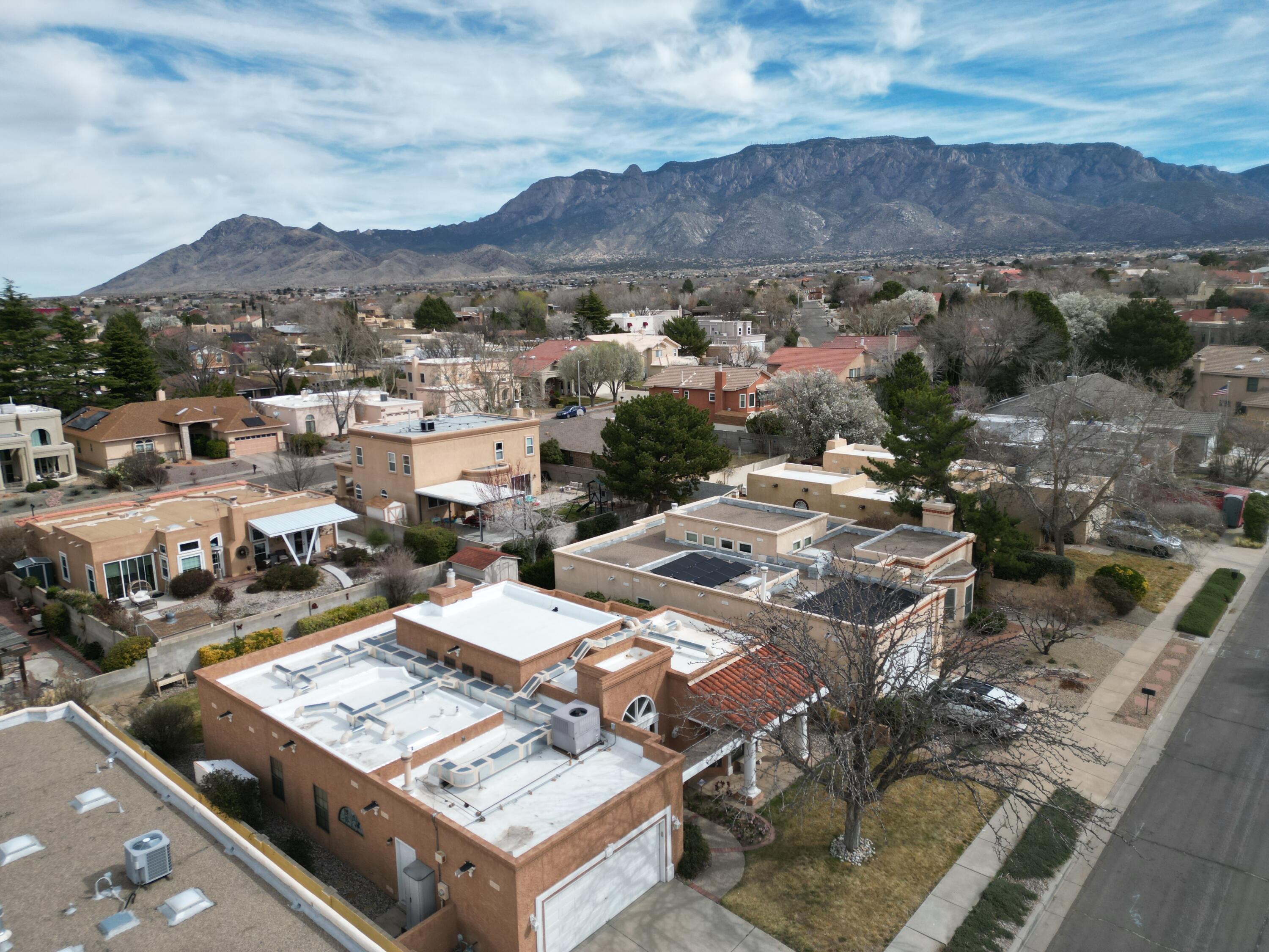 9107 Mabry Avenue NE