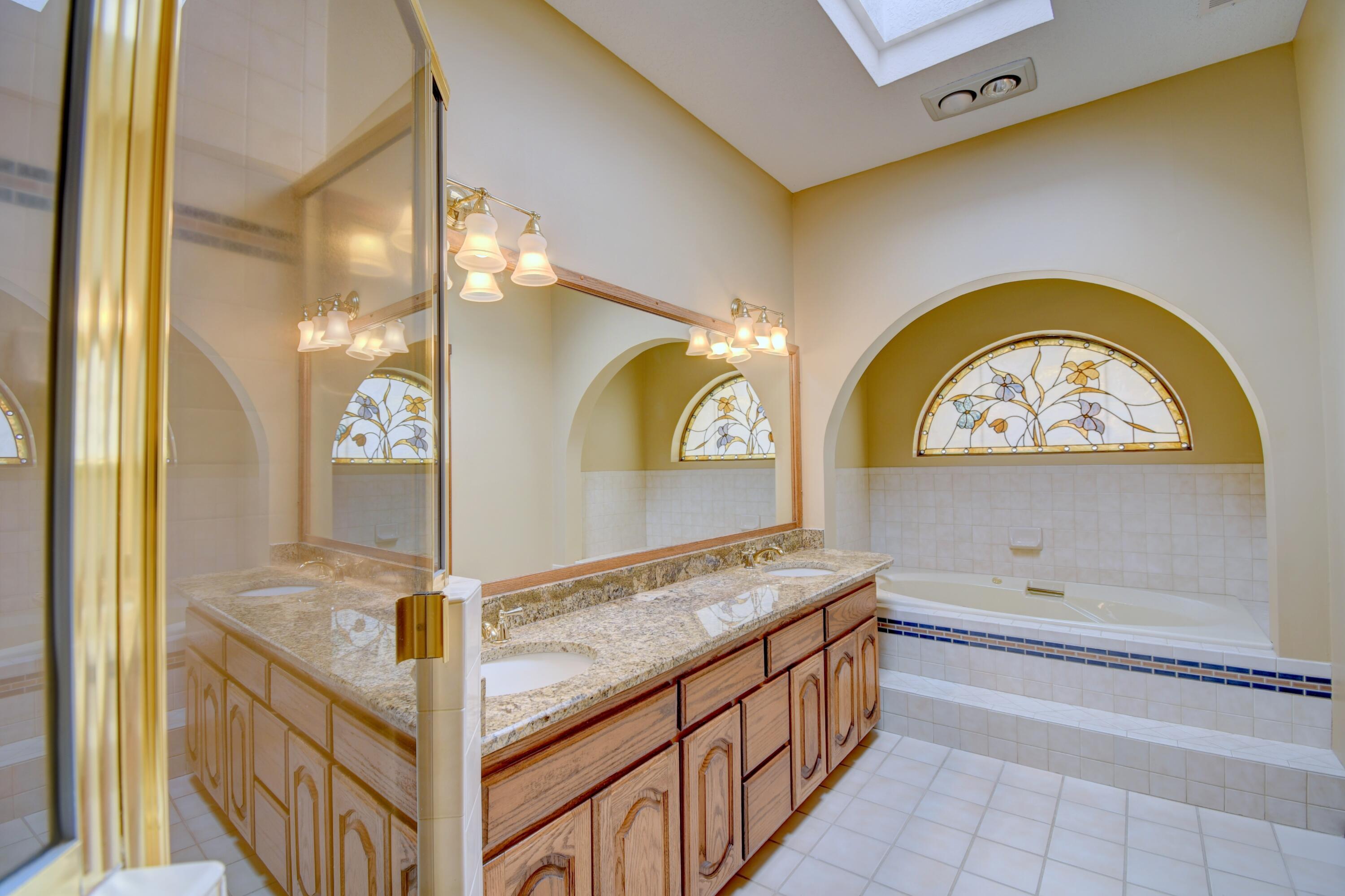 9107 Mabry Avenue NE