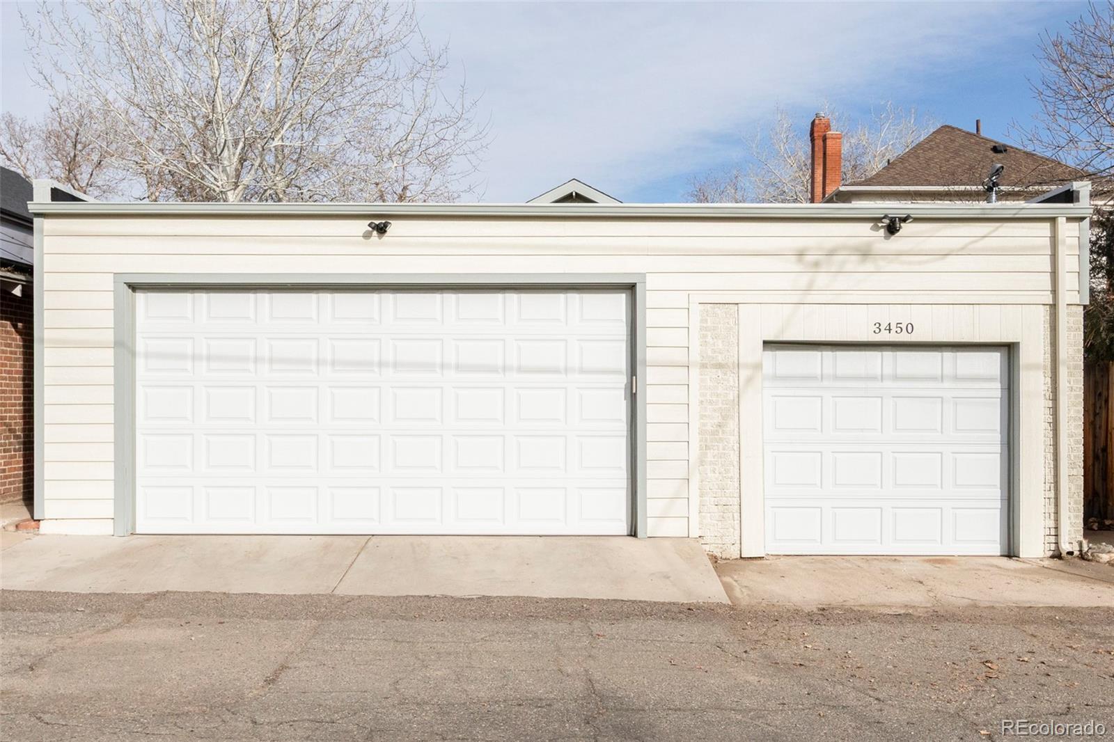 3450 W Hayward Place