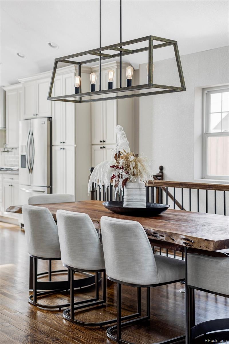 3450 W Hayward Place