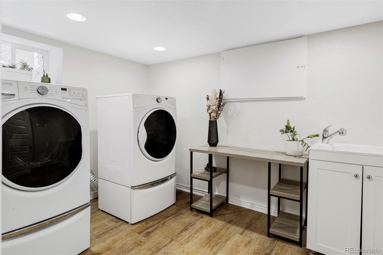 3450 W Hayward Place