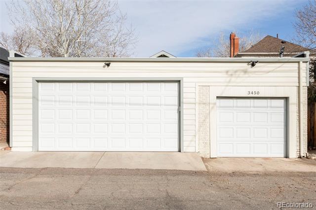 3450 W Hayward Place