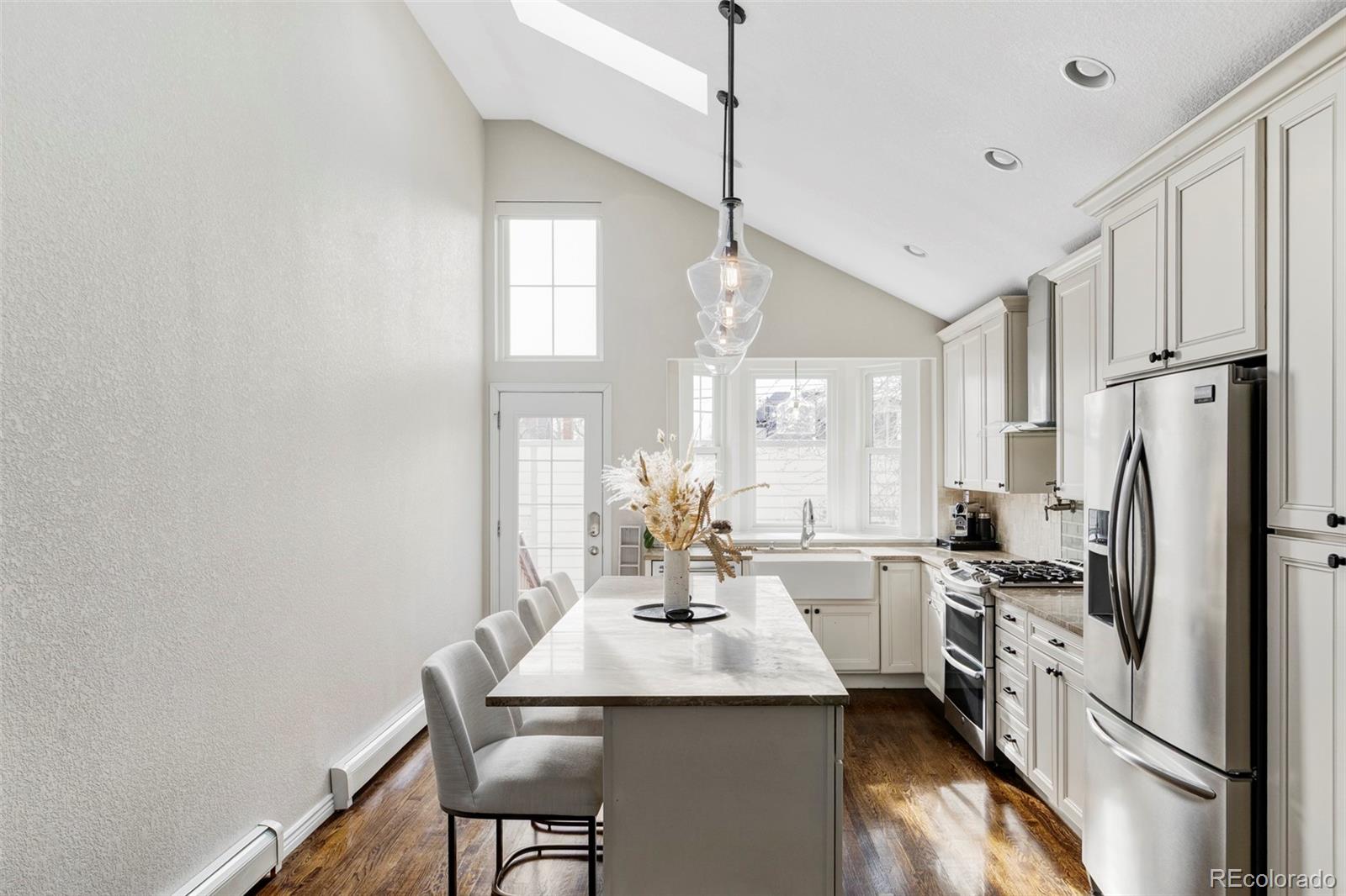 3450 W Hayward Place