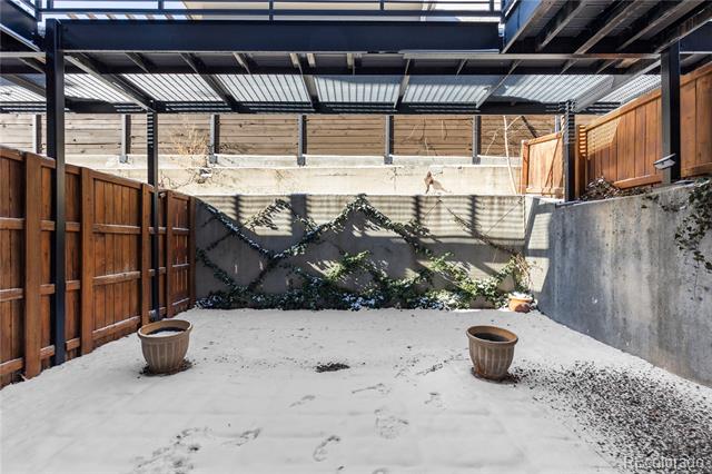 1822 W 33rd Avenue Unit: 103