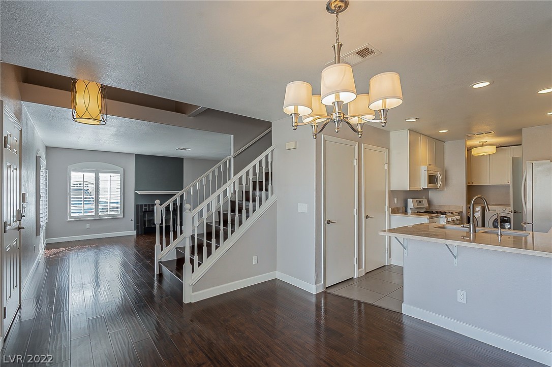 3428 Twilight Star Drive