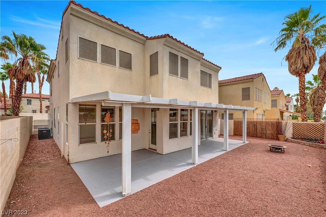 8517 Capella Rico Avenue