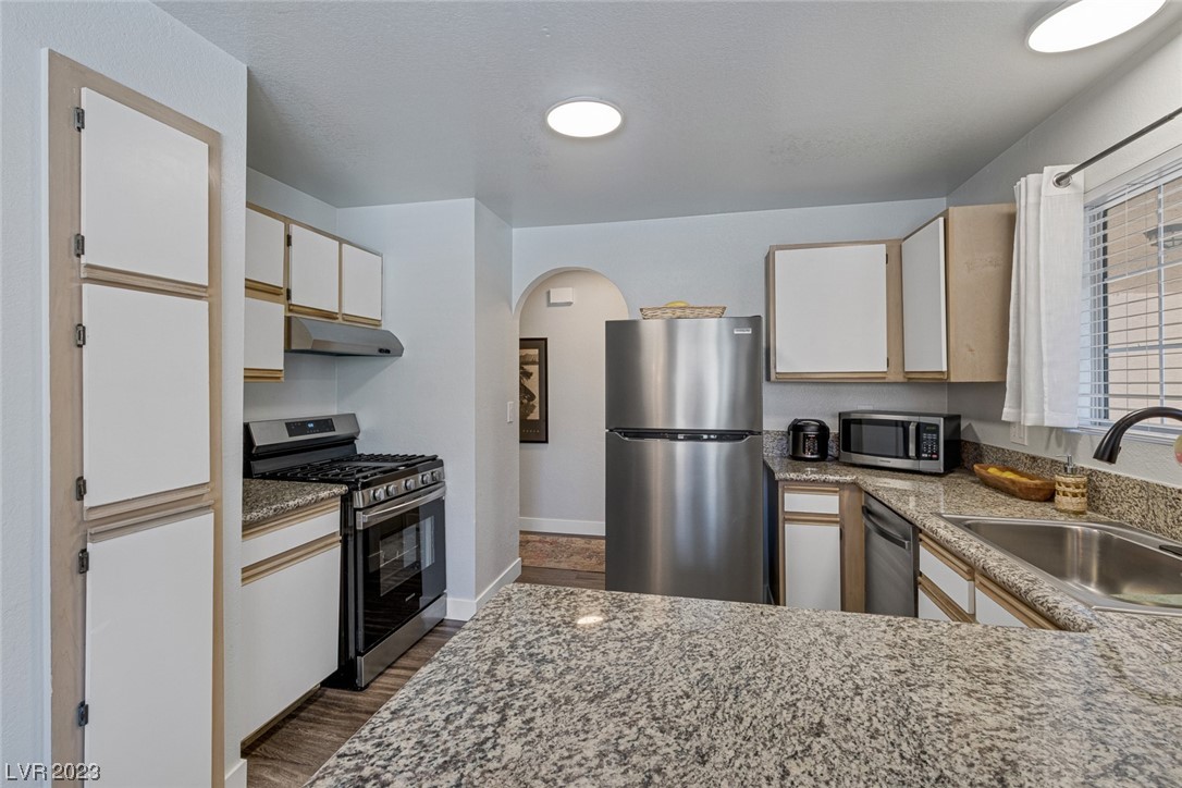 2200 South Fort Apache Road 2206