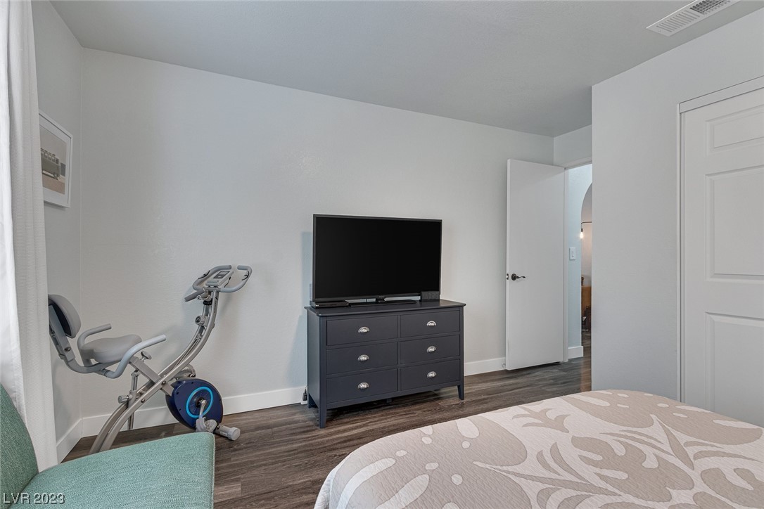 2200 South Fort Apache Road 2206