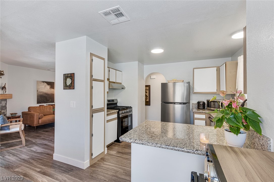 2200 South Fort Apache Road 2206